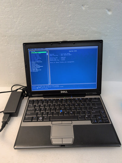 🎸 Dell Latitude D420 12.1" Laptop Intel Duo 1.20GHz 2.5GB RAM No HDD (AS IS)