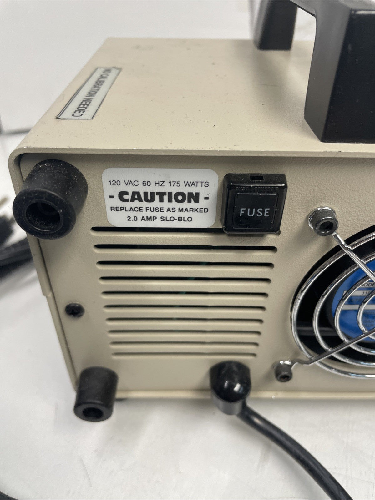 Mcbain Instruments FOI-1 Fiber Optic Halogen Illuminator Used light source