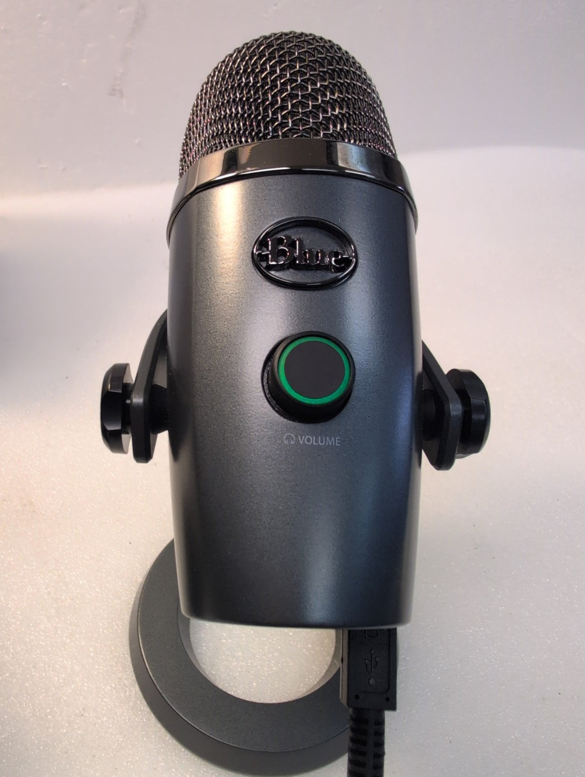 🎸 Blue Yeti USB Condenser Microphone A00098 Gunmetal Gray Multi-Pattern Tested