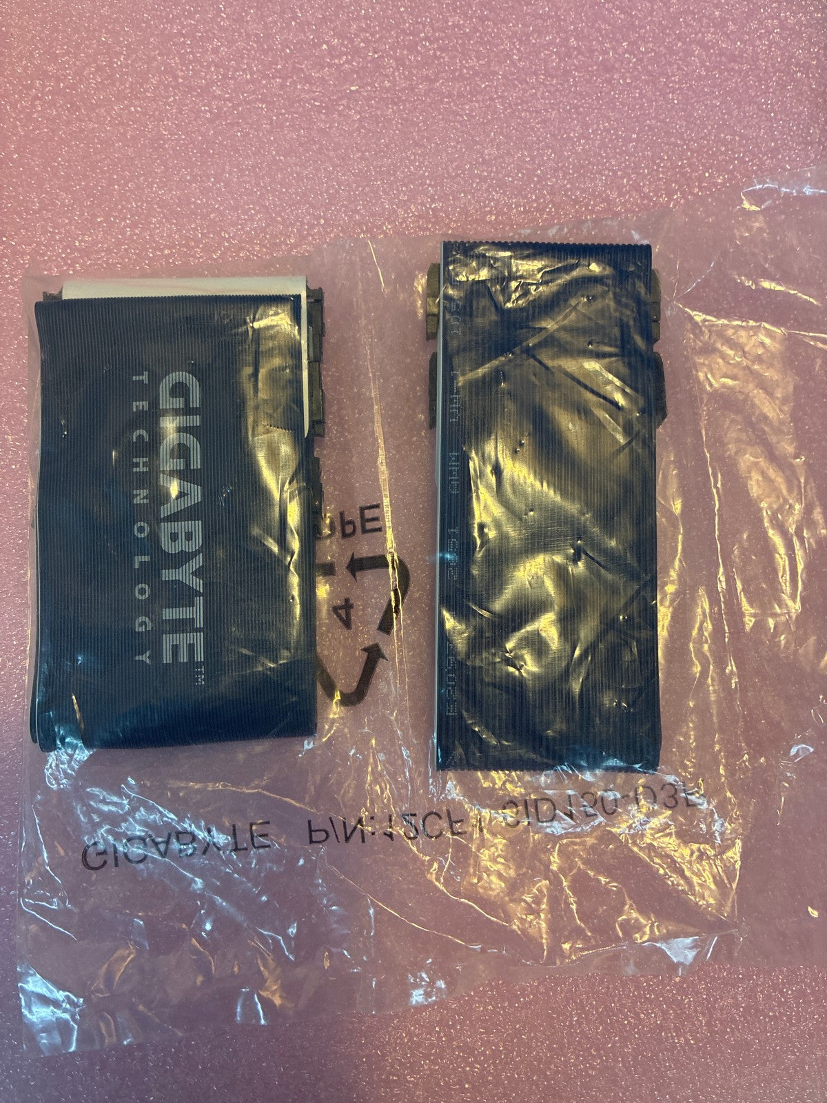 🔥 Gigabyte Technology IDE and Floppy Drive Flat Ribbon Cable Set of 2