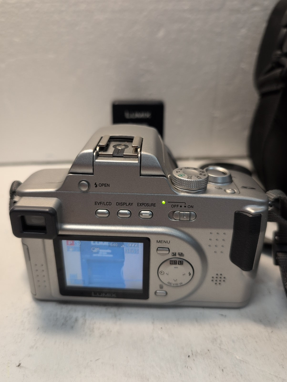 🔥 NICE Panasonic LUMIX DMC-FZ20 Digital Camera w/ Charger/2x Battery/SD Card -