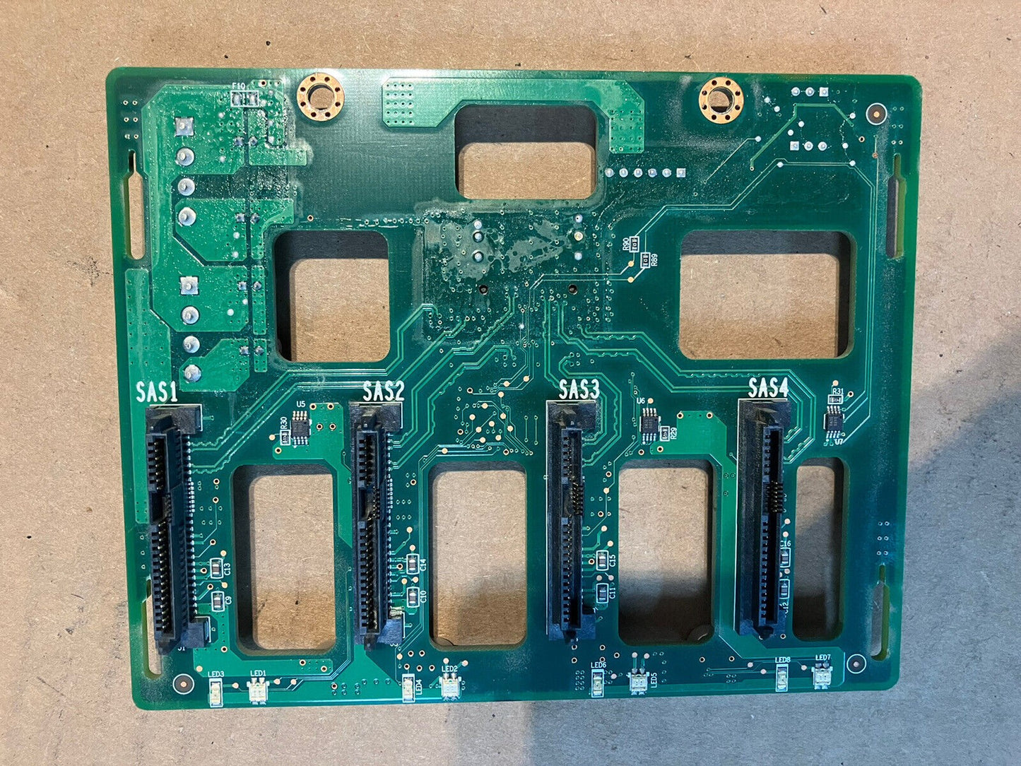 ~ HP 466509-001 SAS Backplane for ProLiant ML150 G6 / ML330 G6