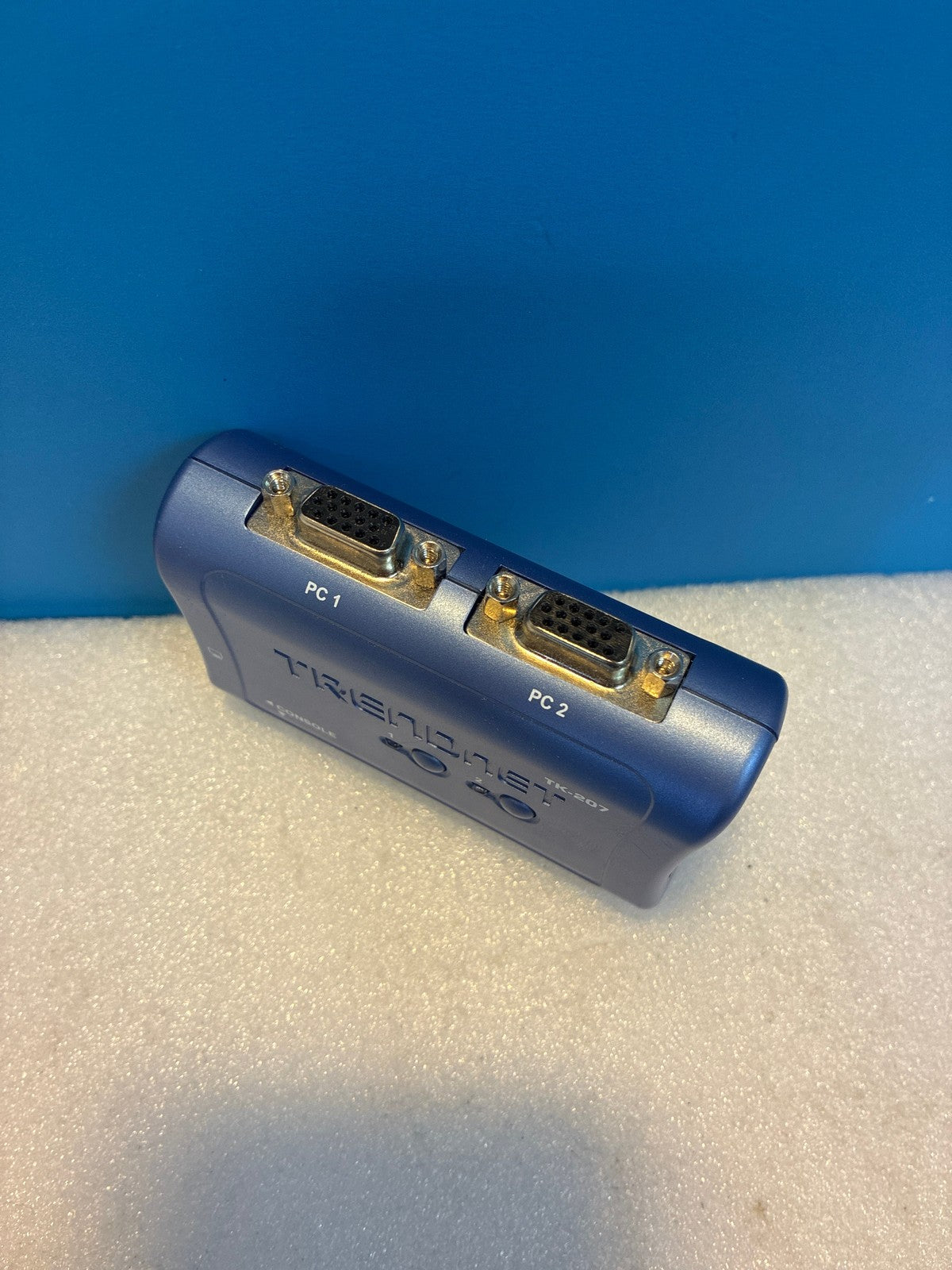 🔥 TRENDnet TK-207 2-Port USB KVM Switch VGA Blue