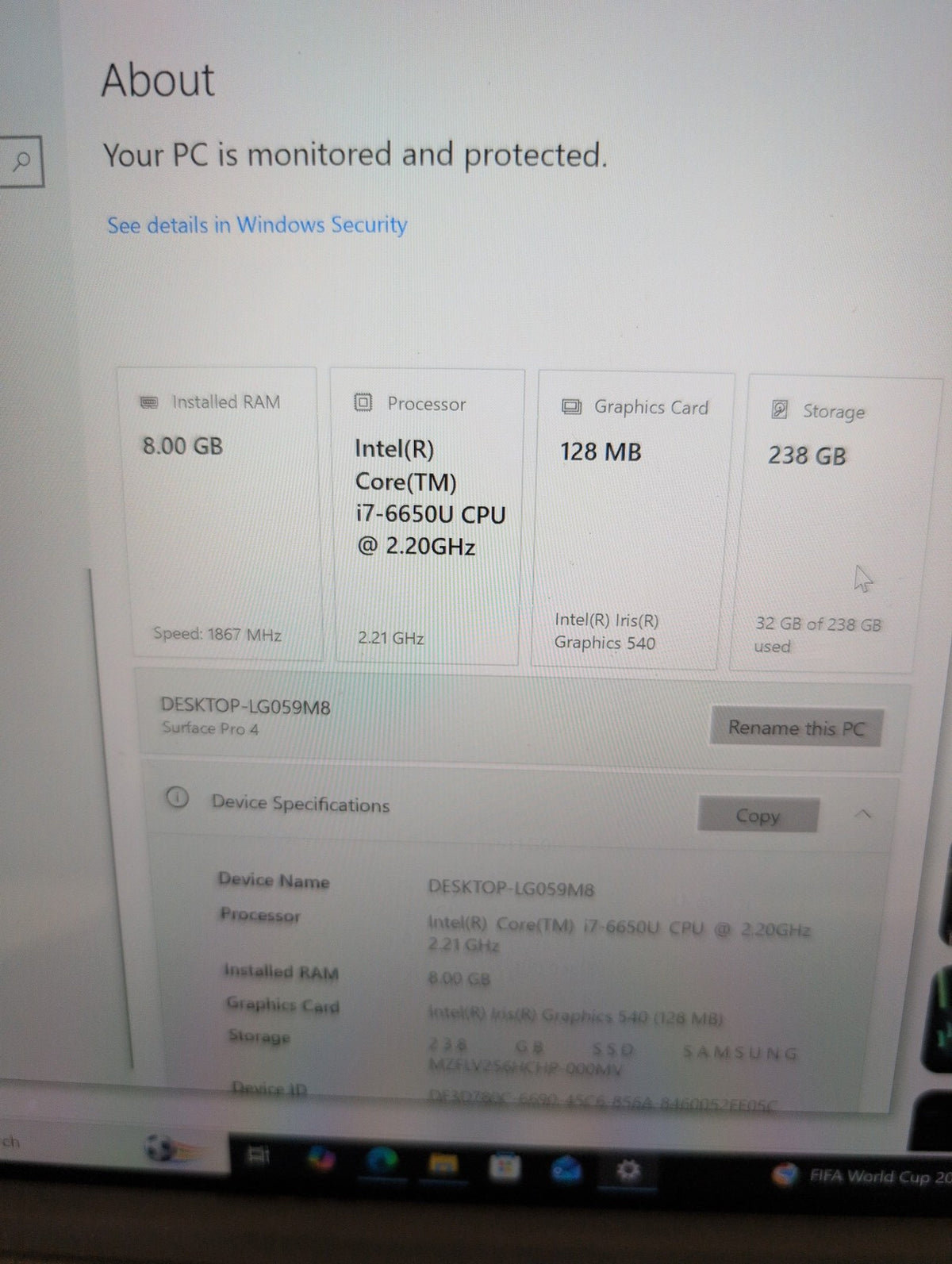 Microsoft Surface Pro 4 1724 i7-6650U 8GB/256GB with Type Cover (Read,issue) -