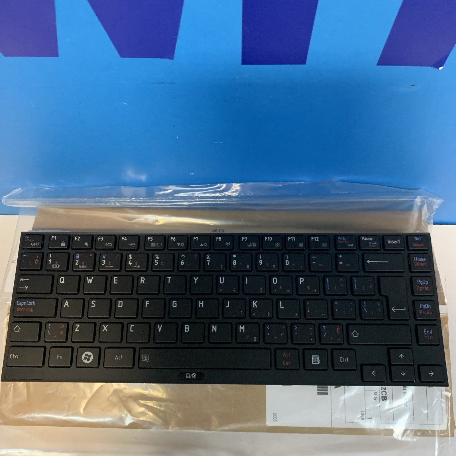 Toshiba Laptop Keyboard MP-11B56TQ-9301