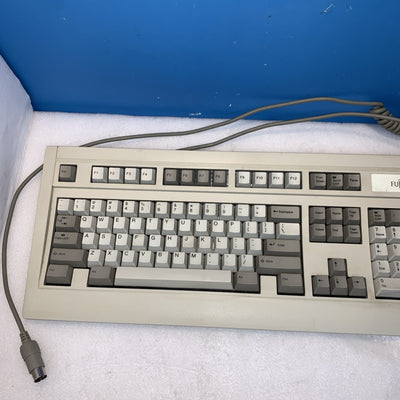 FUJITSU 5-pin KEYBOARD MODEL FKB4700 SERIES P/N: N860-4720-T601 Fully Tested