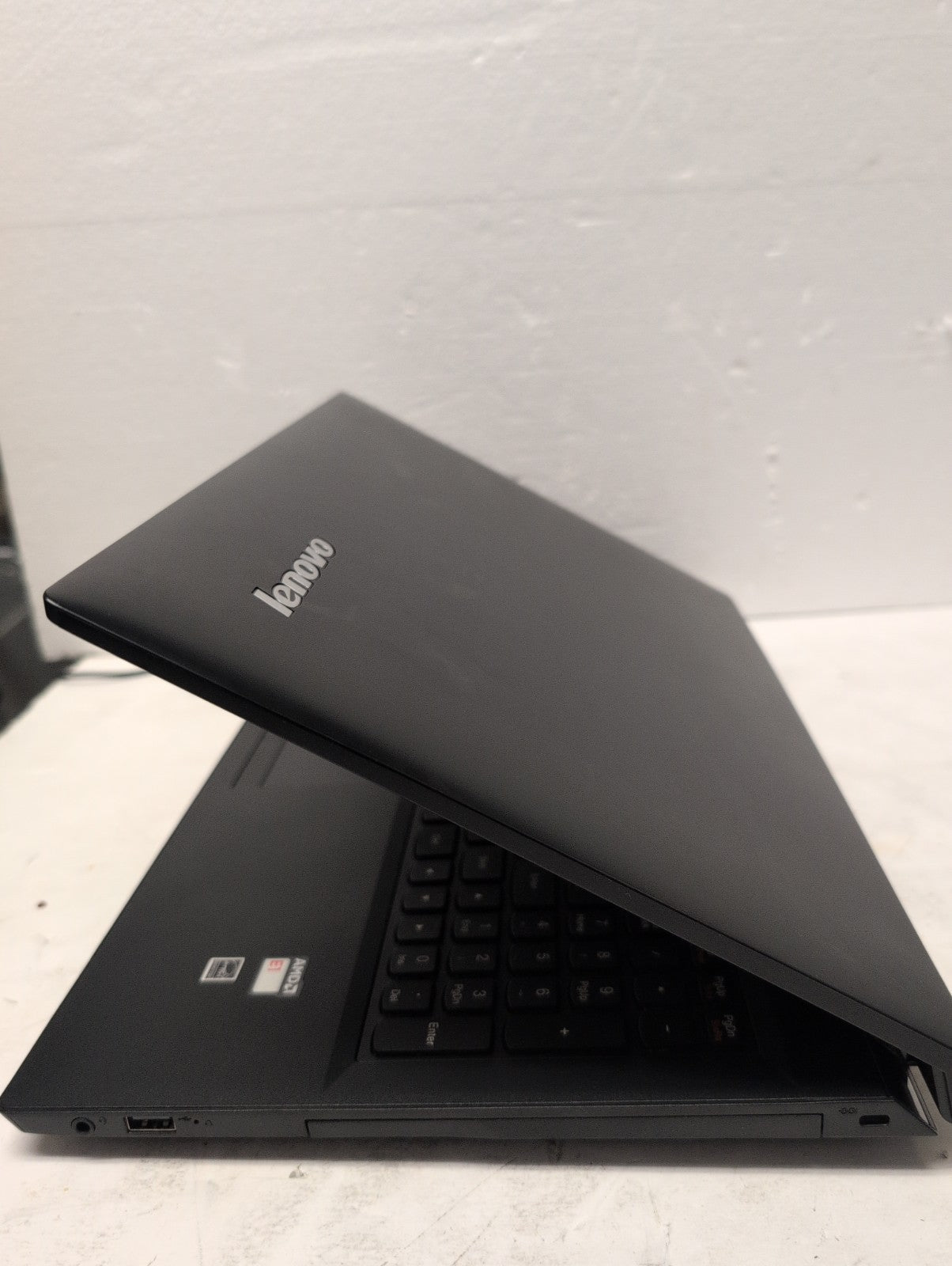 🔥 Lenovo B50-45 15.6" Laptop AMD E1-6010 CPU /4GB RAM/ 250GB HDD/Windows 8.1 -