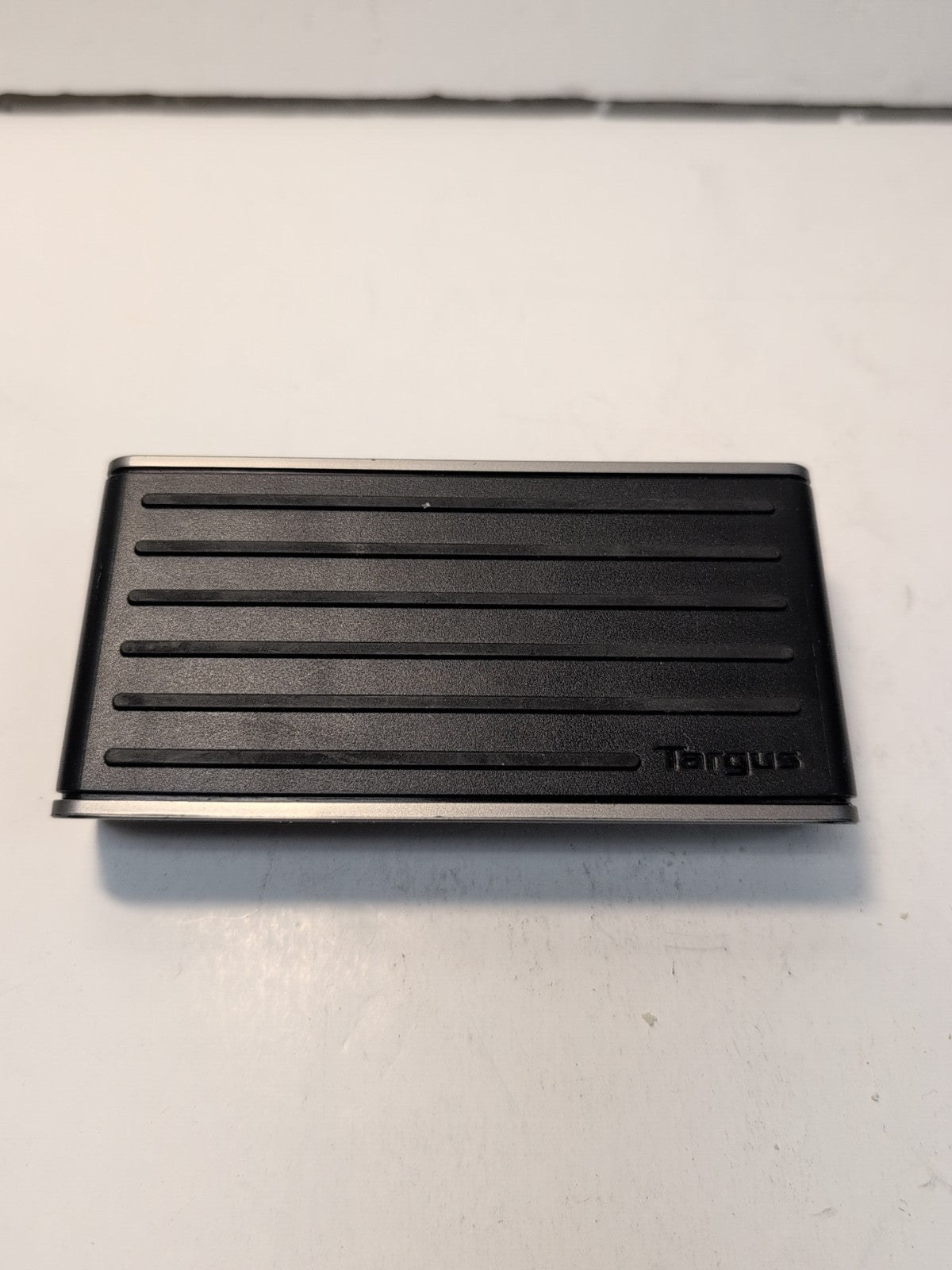 🔥 Targus Dock120 Universal Compact Docking Station (NO Adapter) -