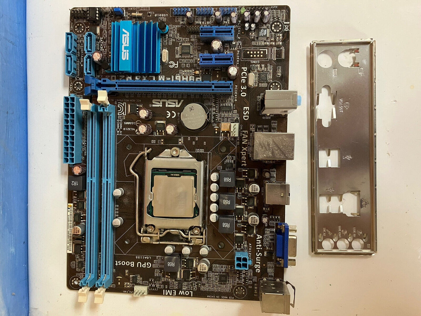 ~ASUS P8H61-M LX3 R2.0 Motherboard LGA 1155 DDR3  + IO Plate