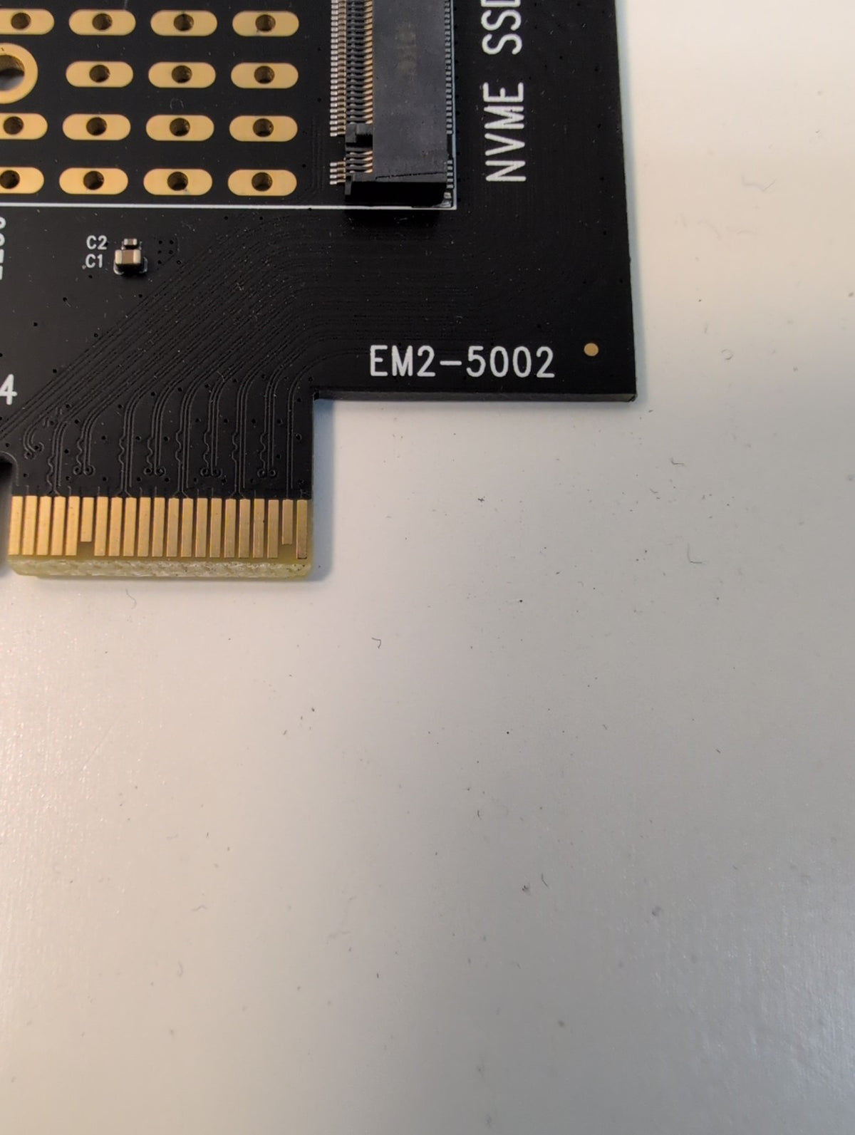 PCIe X4 to M.2 NVMe SSD Expansion Card EM2-5002 Adapter Black -