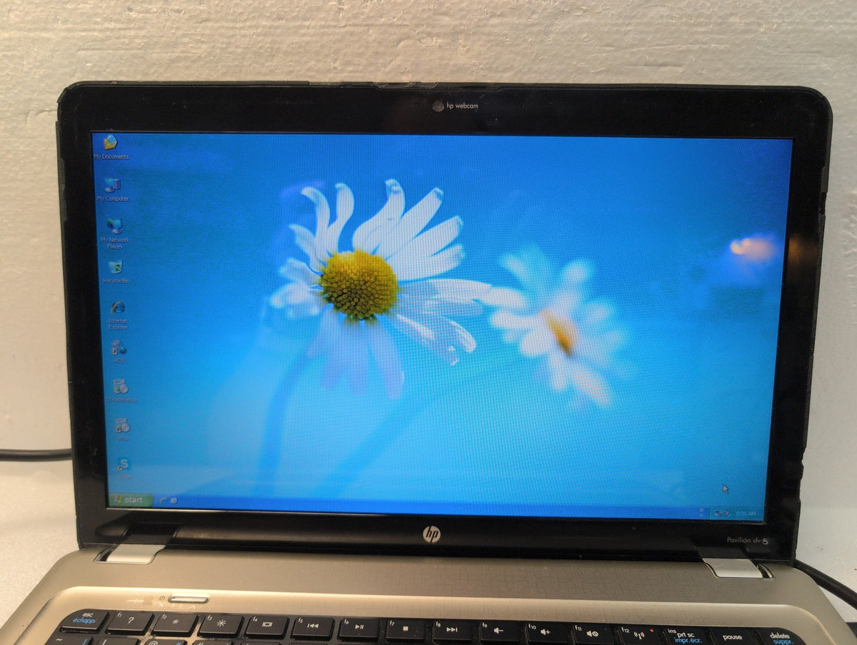 🎸 HP Pavilion dv5 15.6" Laptop AMD Turion II P540/4GB/ 320GB HDD/WINXP  (READ)