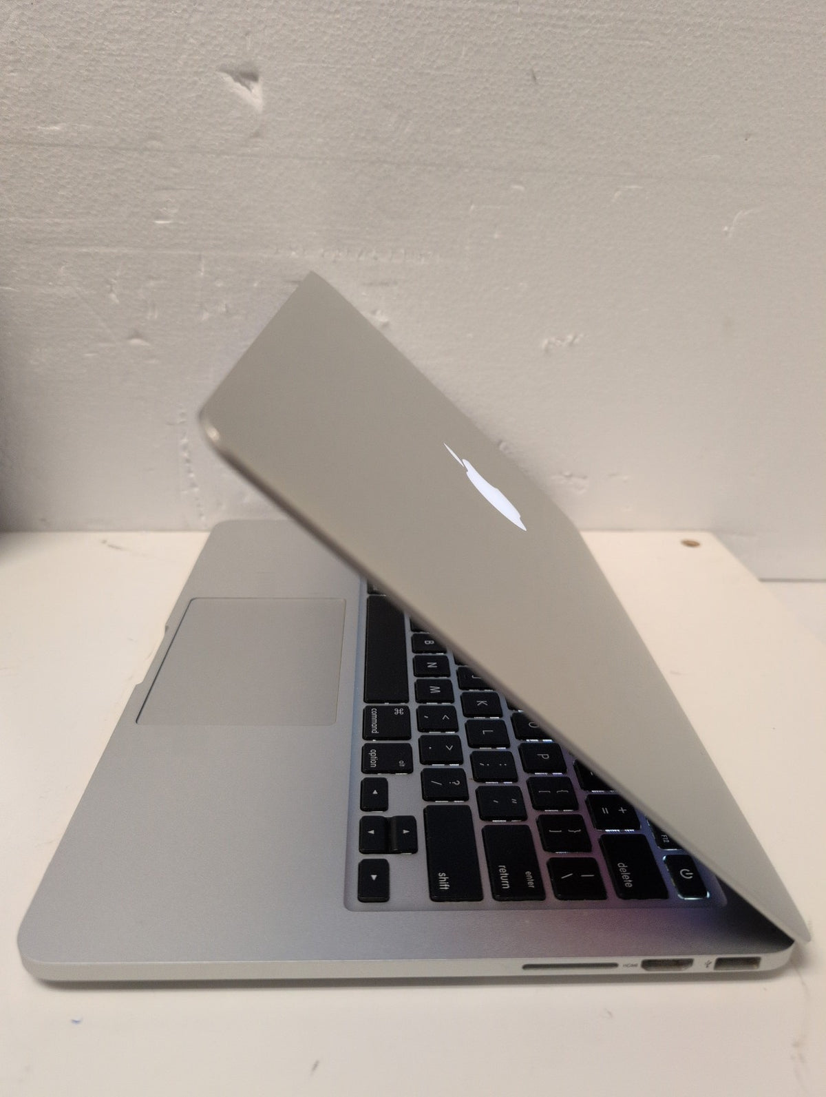 🎸 Apple MacBook Pro 13" A1502 Retina Mid 2014 i5 2.6GHz 8GB 256GB SSD （No AC）