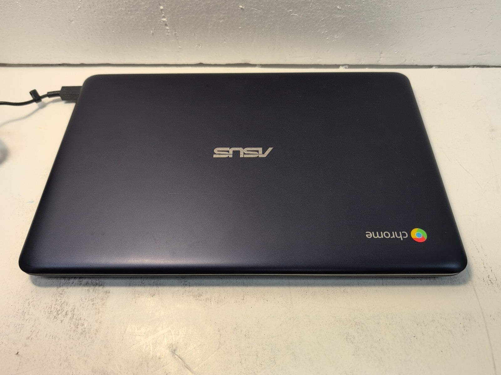 🔥 ASUS C201P 11 inch Chromebook ARM V7 CPU/4GB RAM/ 16GB eMMC w/ CHARGER -