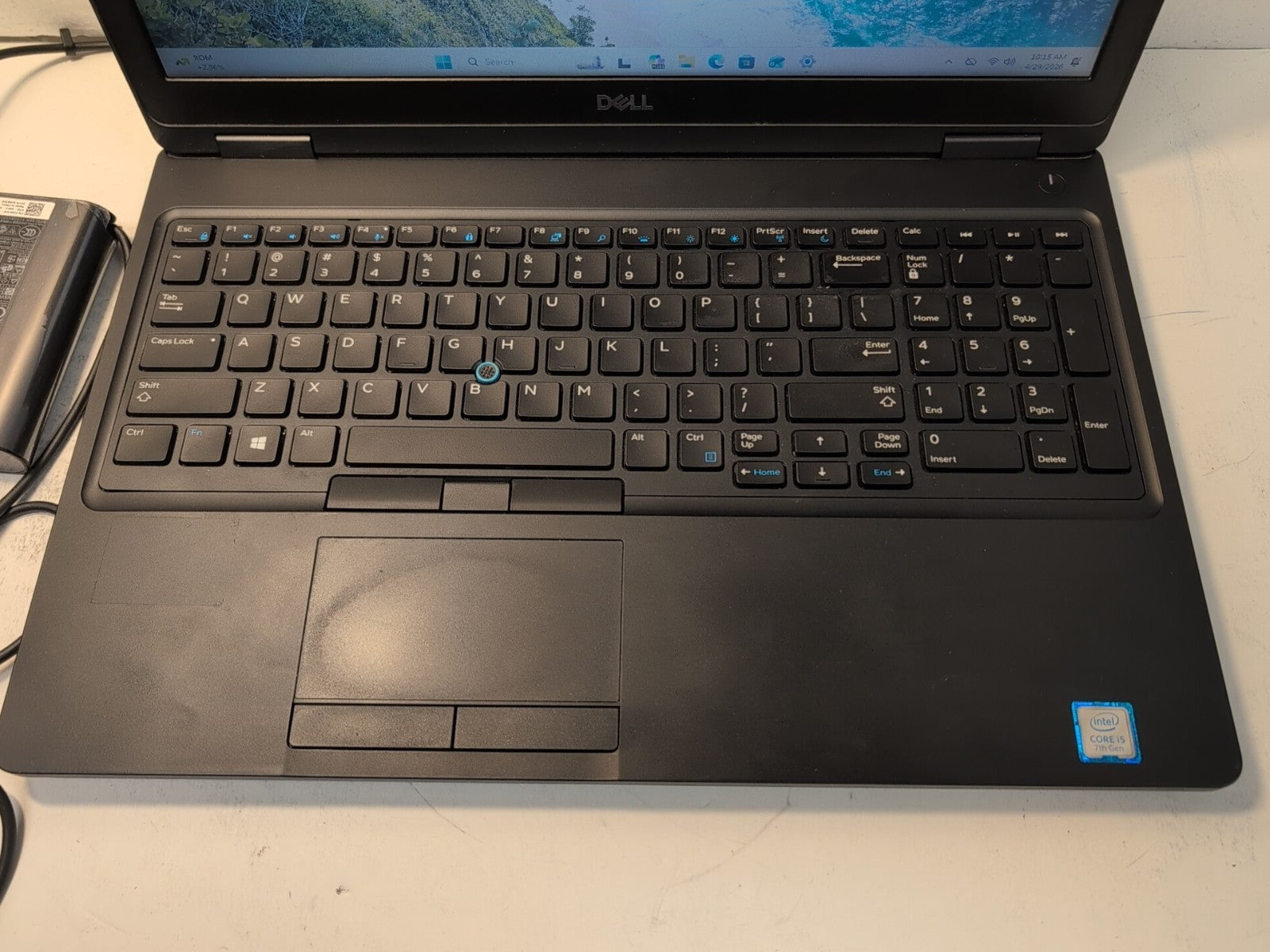 Dell Latitude 5590 15.6" Laptop i5-7300U/8GB/500GB SSD/Win11 (NO BATTERY, READ)-
