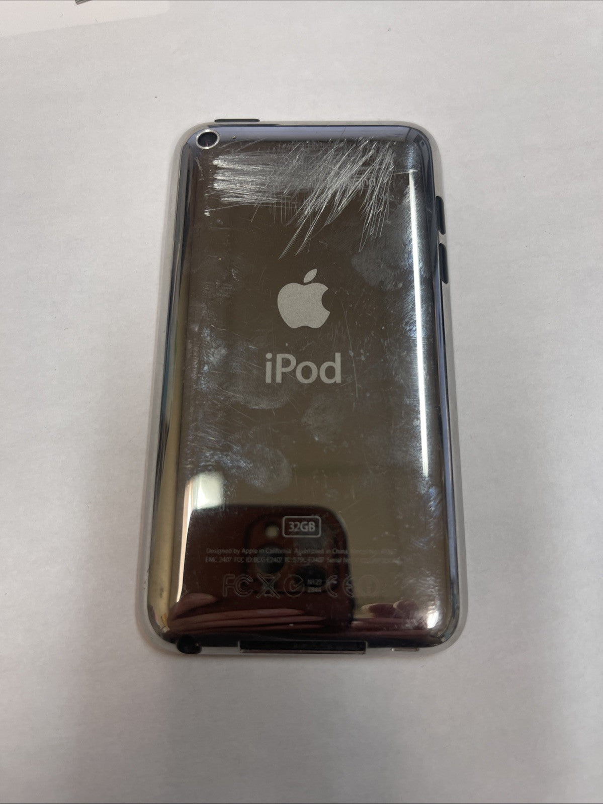 Apple iPod touch 4th Generation Black 32GB A1367