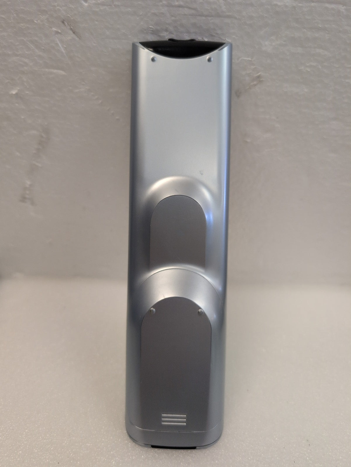 🎸 Logitech Harmony 520 Universal Remote Control R-IH10 LCD Backlit IR Silver