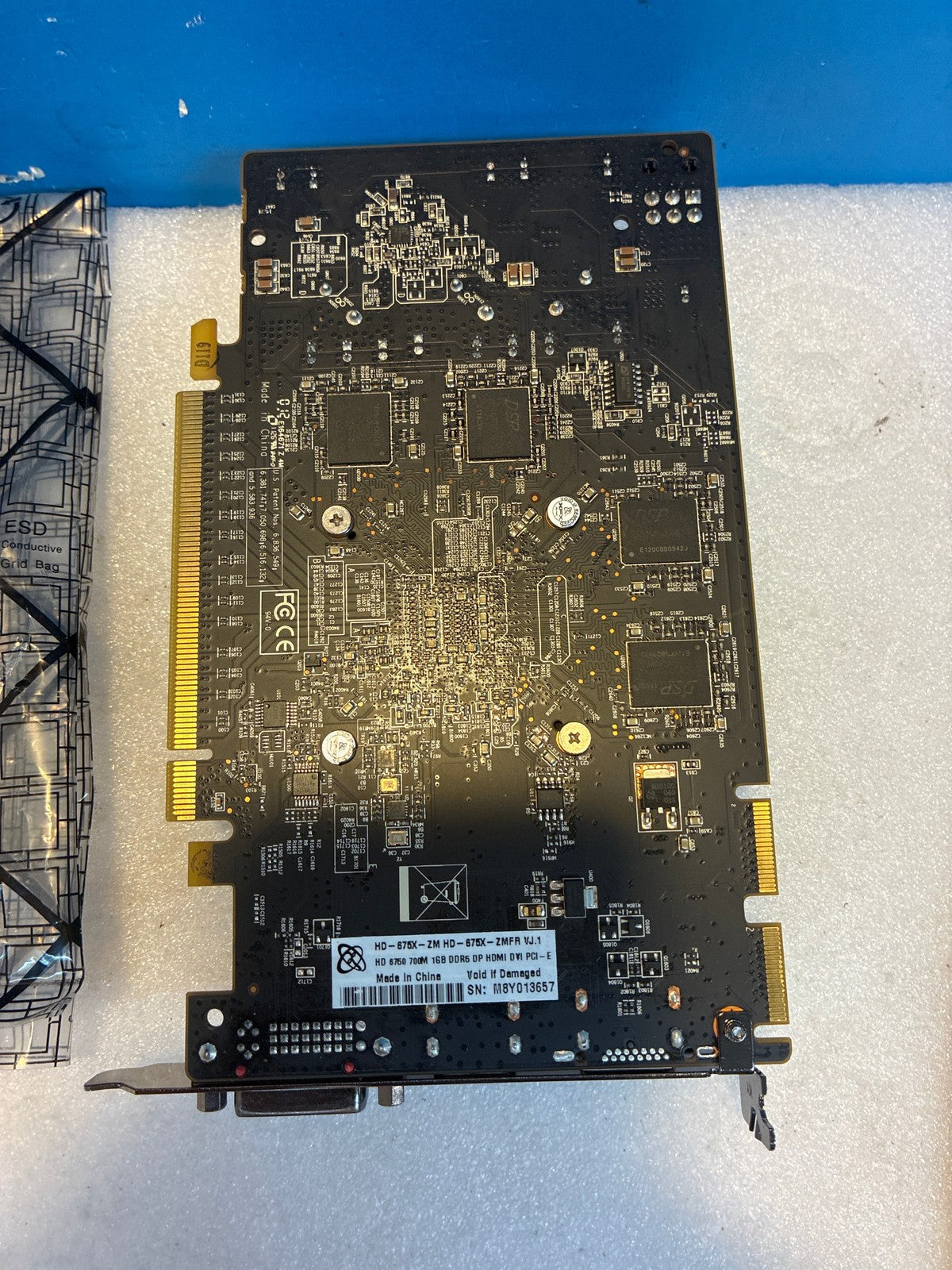 🔥 XFX Radeon HD 6750 HD-675X-ZM 1GB DDR5 PCIe Graphics Card DVI HDMI DP