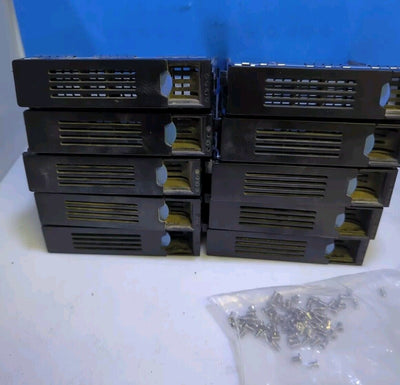 lot of 10 Chenbro 3.5 SATA/SAS Drive Caddy RM11803-10A W/Screws -