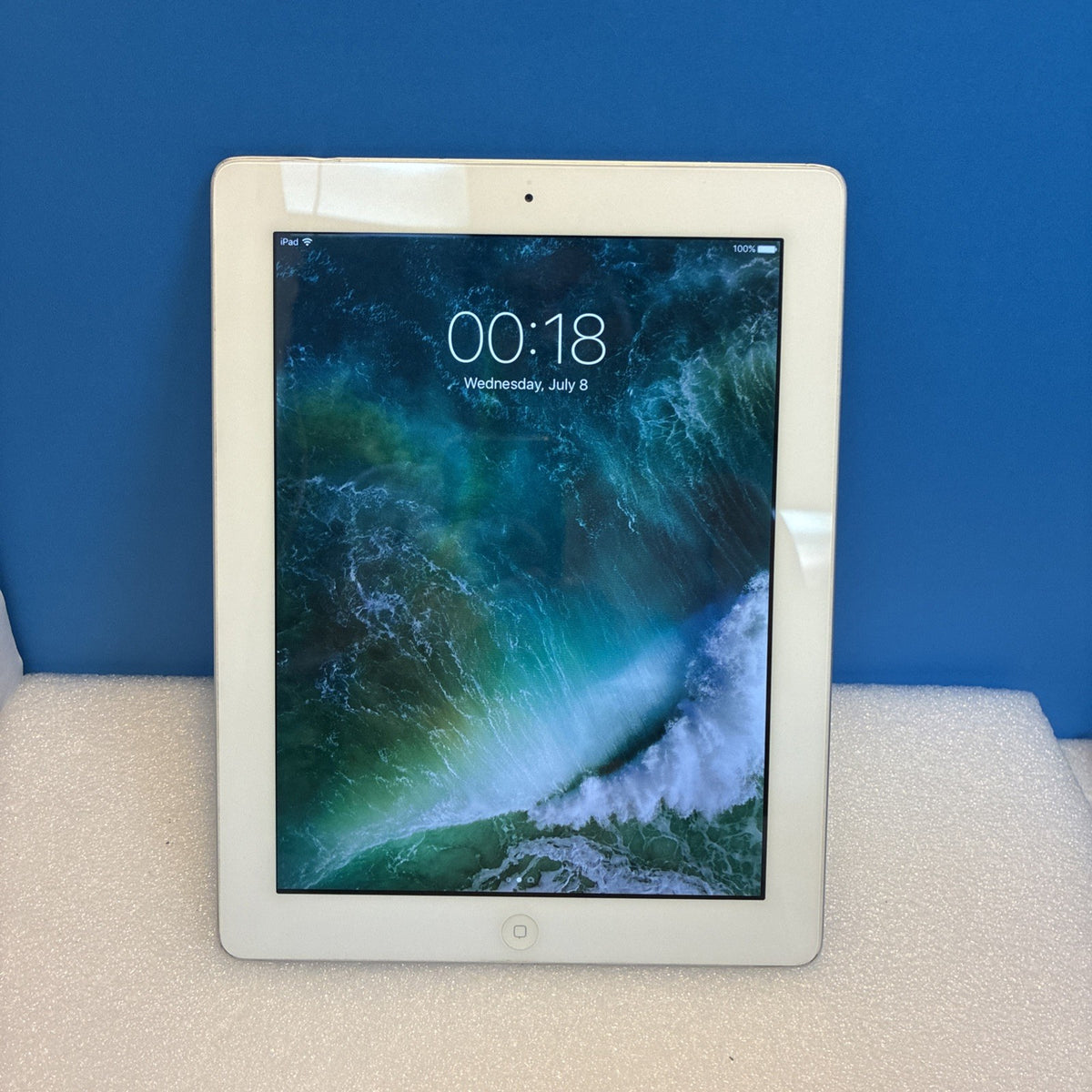 🔥 Apple iPad 4 Retina 32GB Wi-Fi  White MD514C/A