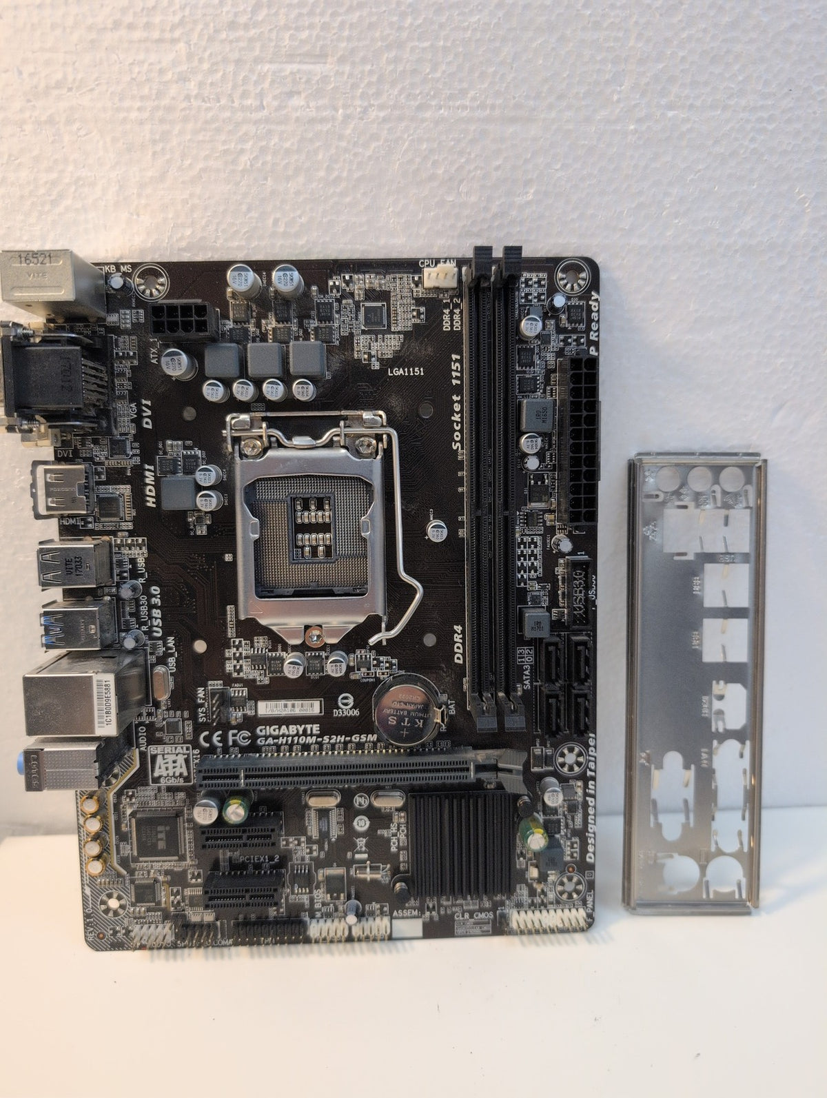 Gigabyte GA-H110M-S2H-GSM Micro-ATX LGA1151 DDR4 Motherboard Intel H110 -