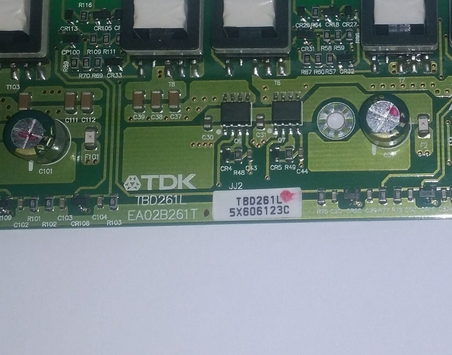 - LOT OF 2 TBD261L (EA02B261T) Backlight Inverter 5X606123C
