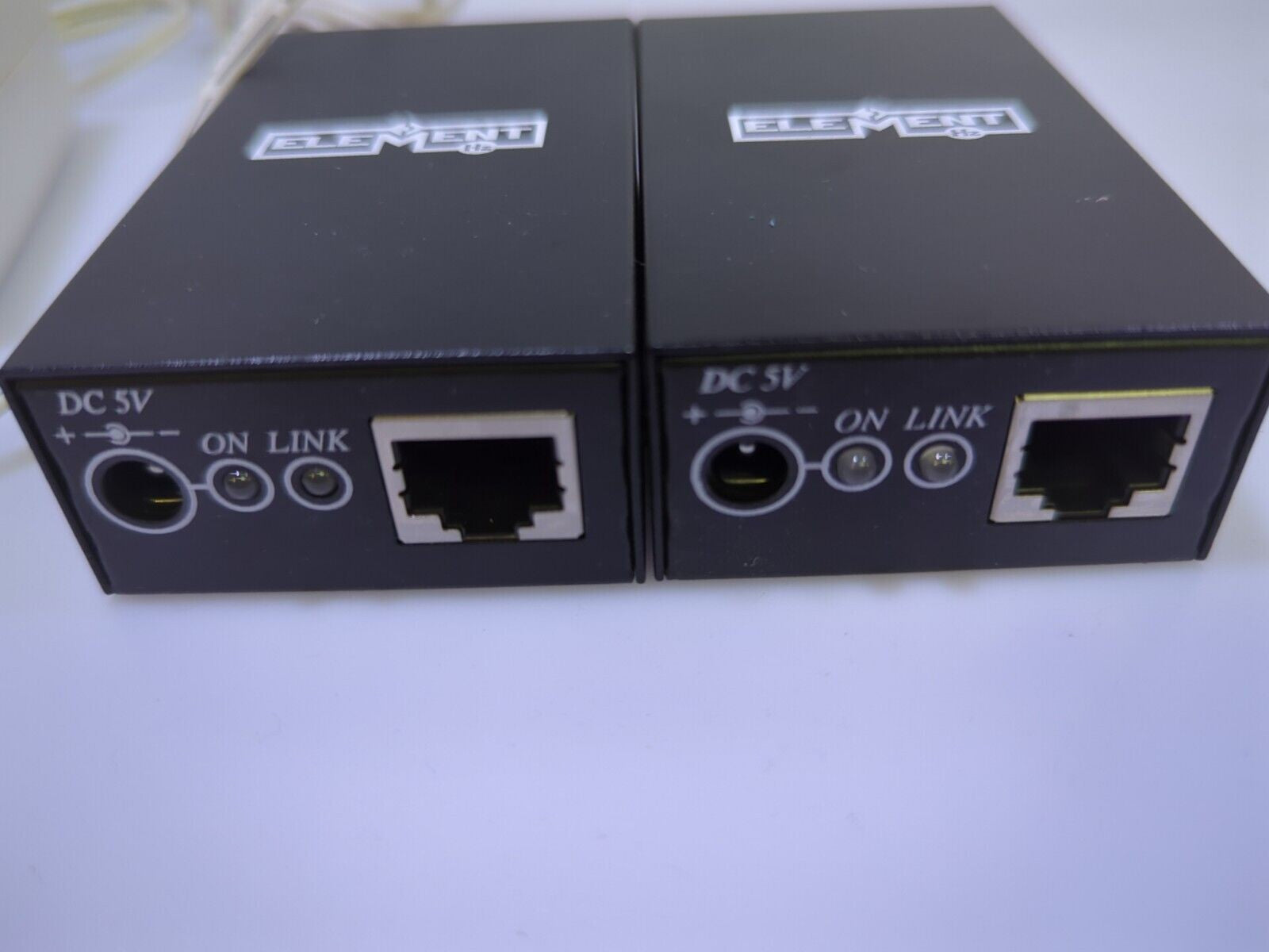 - ELEMENT  ELE70MHDBT-T/ELE70MHDBT-R HDMI&IR Cat5 HDMI Extender