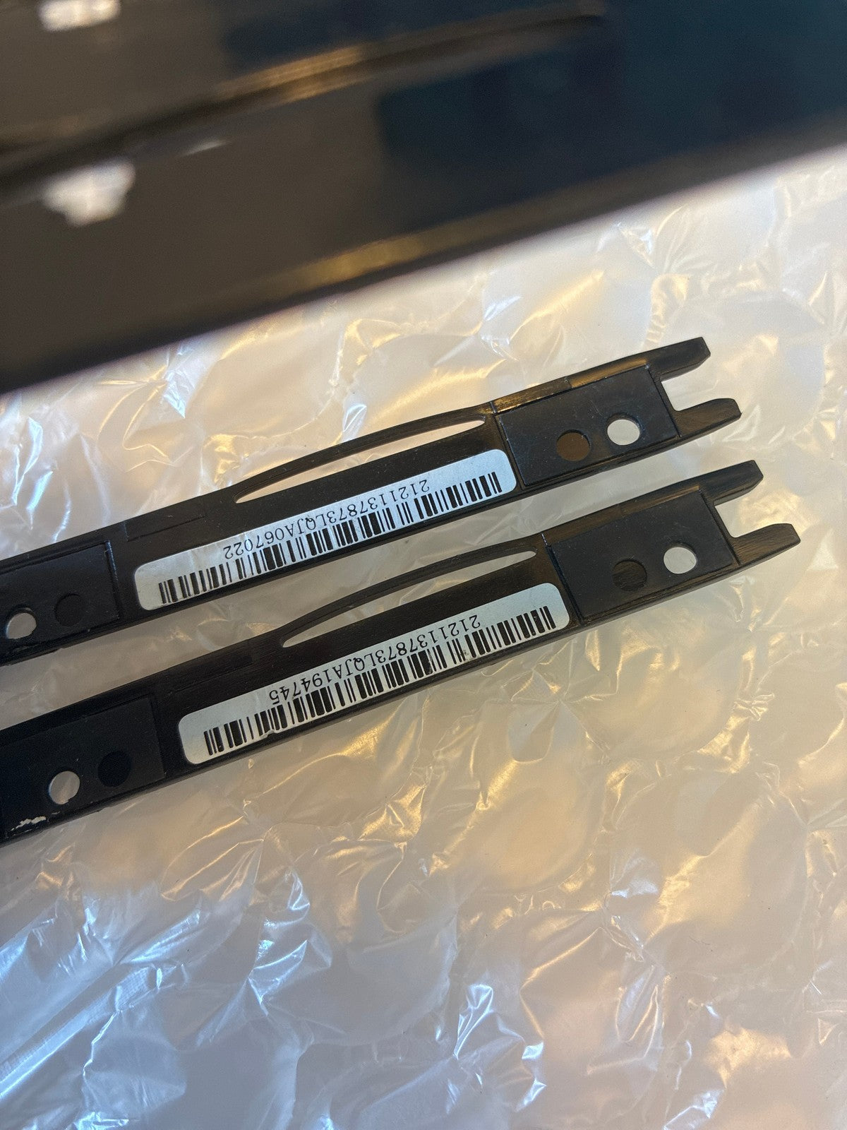 🔥 Lot of 5 x 2.5 in SAS Server Hard Drive Caddies Trays 300GB 15K Black