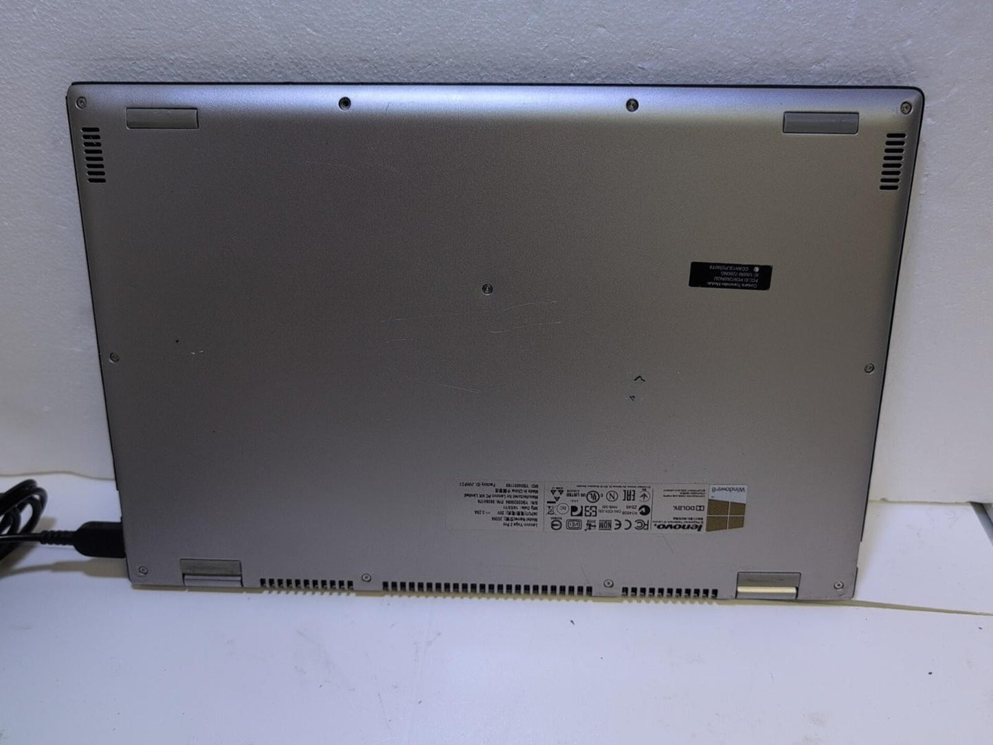 Lenovo Yoga 2 PRO 13.3" Touch FHD Laptop i5-4200U 1.60GHZ/ 8GB/256GB SSD/Win11 -