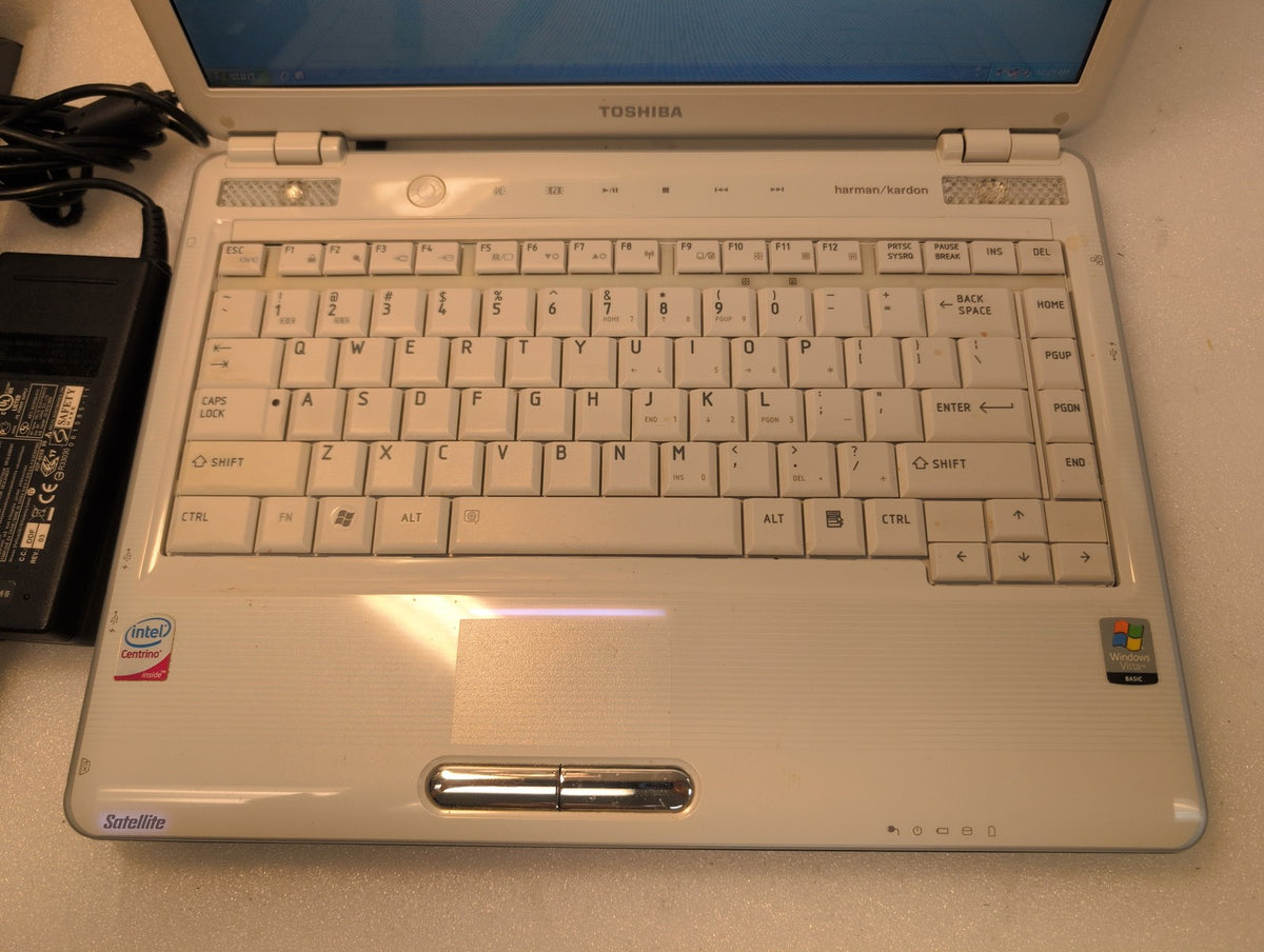 🎸 Toshiba Satellite M300 13.3" Laptop Core 2 Duo 2.0GHz 3GB RAM 250GB HDD WINXP