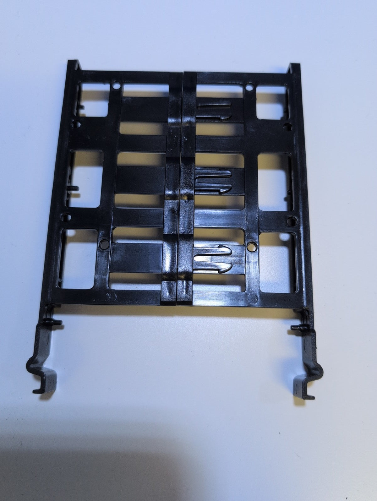 Thermaltake 3.5" HDD Bay Filler Drive Bay Cover Bracket Black Plastic Mesh -