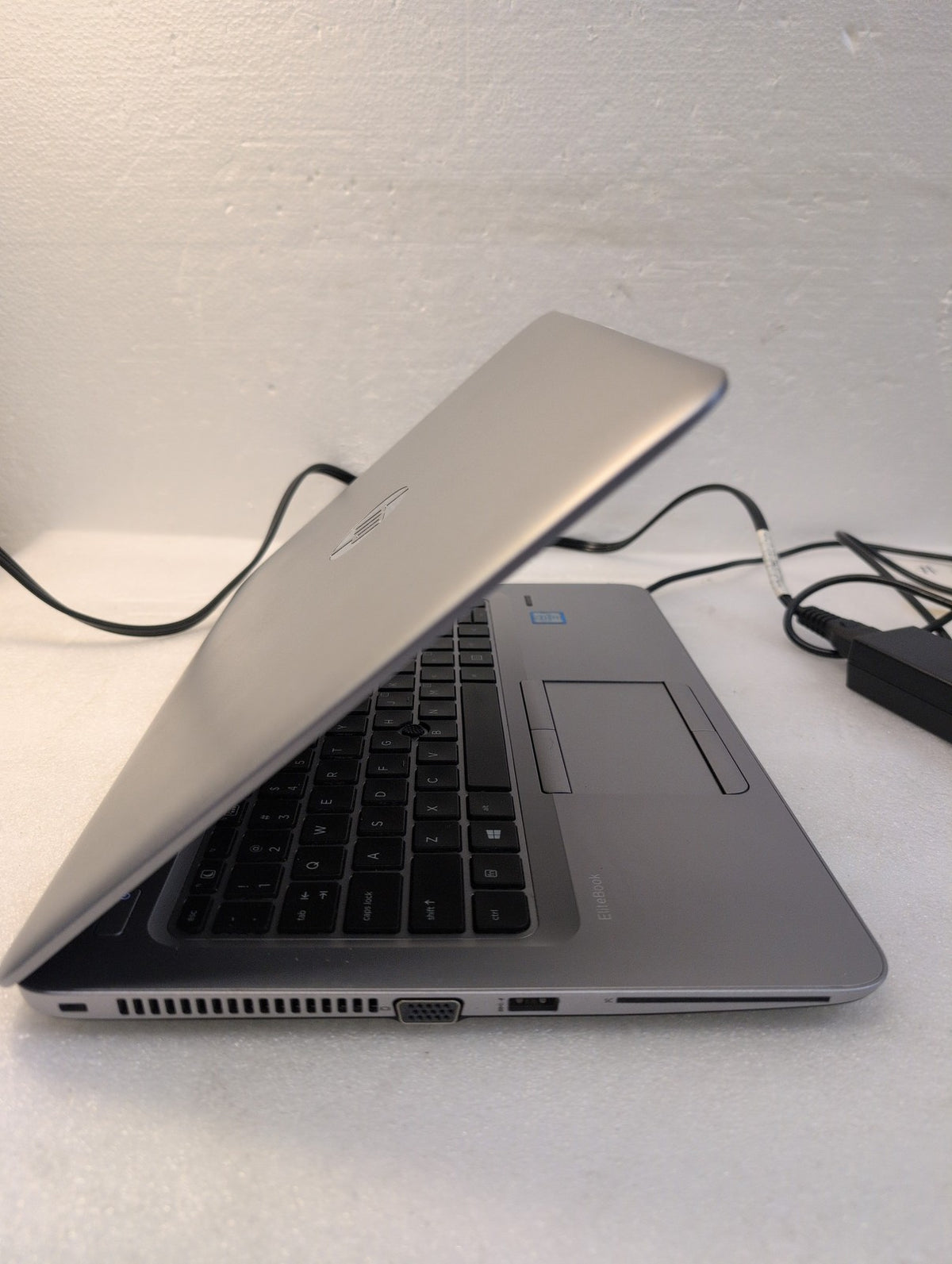 🎸 HP EliteBook 840 G3 14" Laptop i5-6300U 8GB RAM 128GB SSD Win11