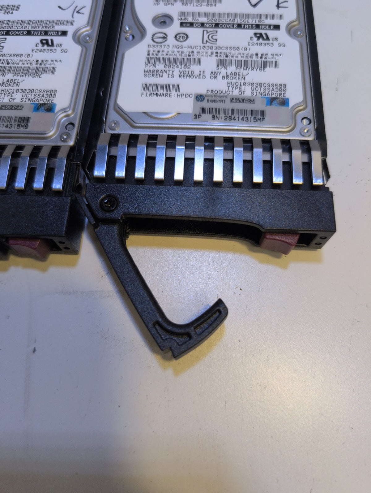 🎸6x HP 300GB 10K RPM SAS 2.5in DG0300FARVV Hard Drive 518194-002 W/Caddy 507284