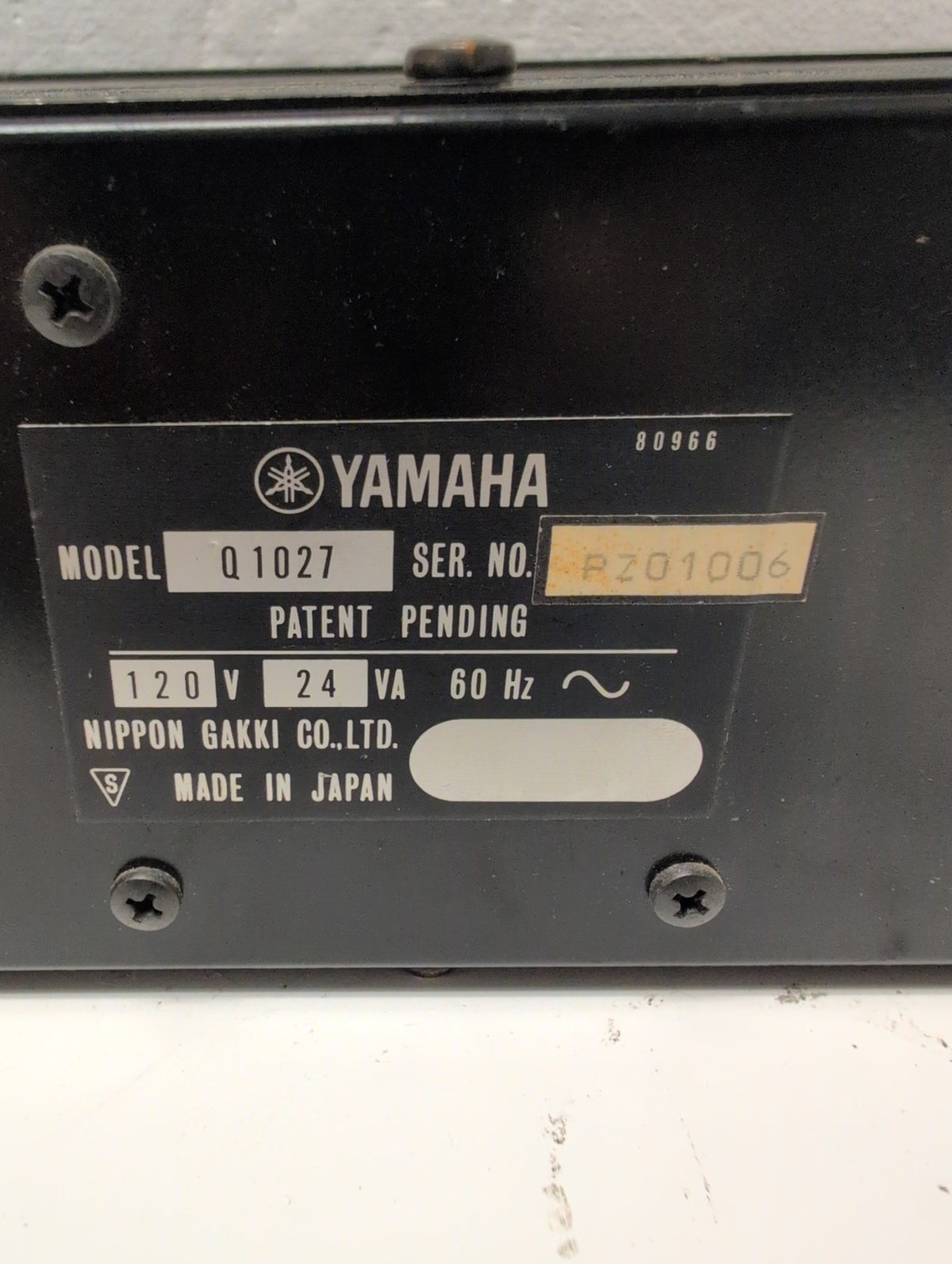 🎸 Yamaha Q1027 Professional Series Mono 27-Band Graphic Equalizer 2U Rack