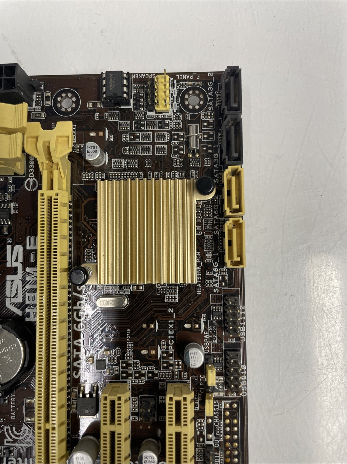 ASUS H81M-E Motherboard Intel i7-4770 DDR3  With I/O baffle