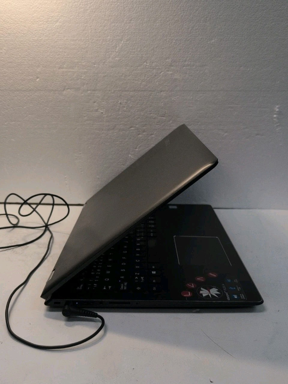 🔥Lenovo ideapad FLEX 4 1570 2in1 15.6 Touch Laptop i3-6100/ 8GB/240GB SSD/W11 -