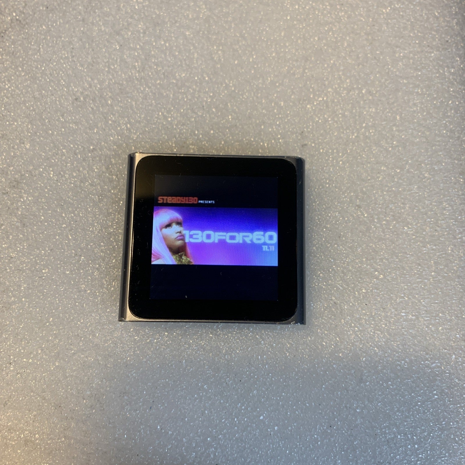 Apple iPod nano A1366 6th Gen/1.54" Multitouch/Clip 8GB