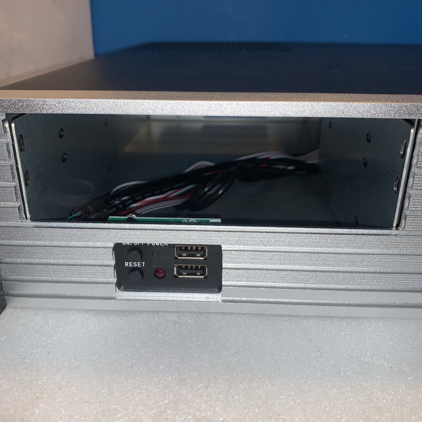 Mountable ~New ~  Nice & strong Desktop metal case mATX