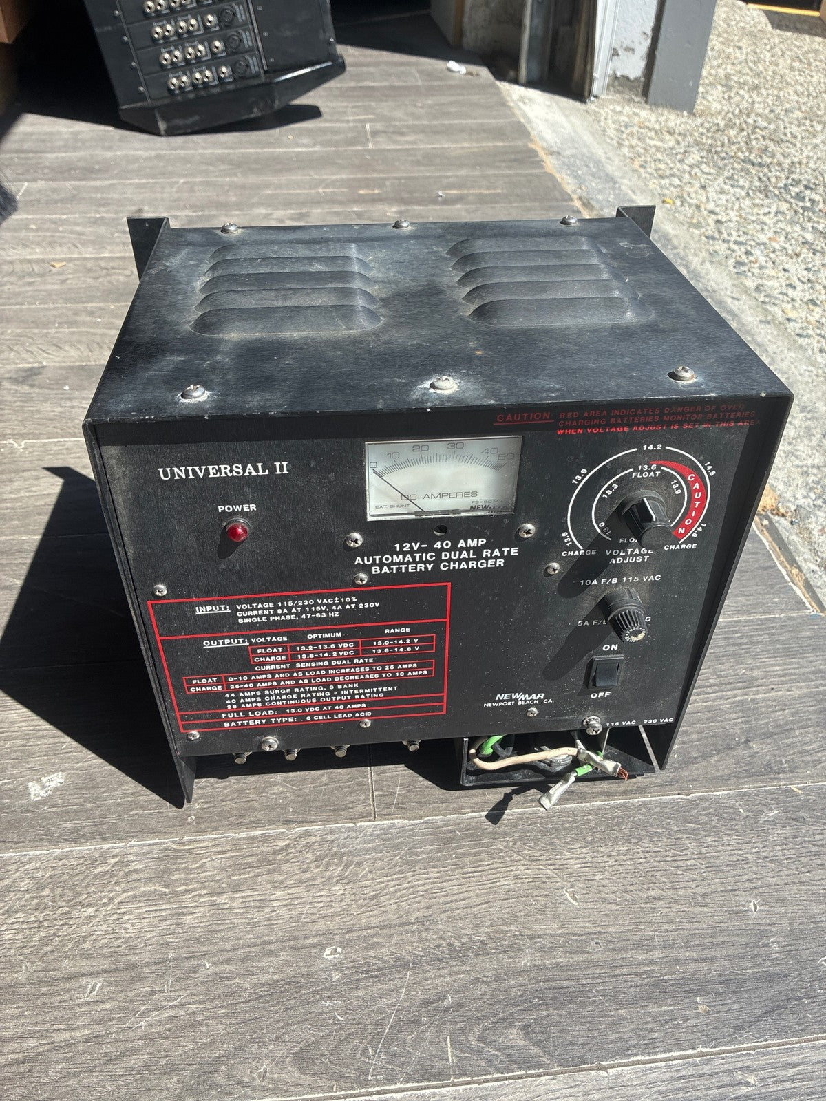 🔥 Newmar Universal II 12V 40 Amp Automatic Dual Rate Battery Charger