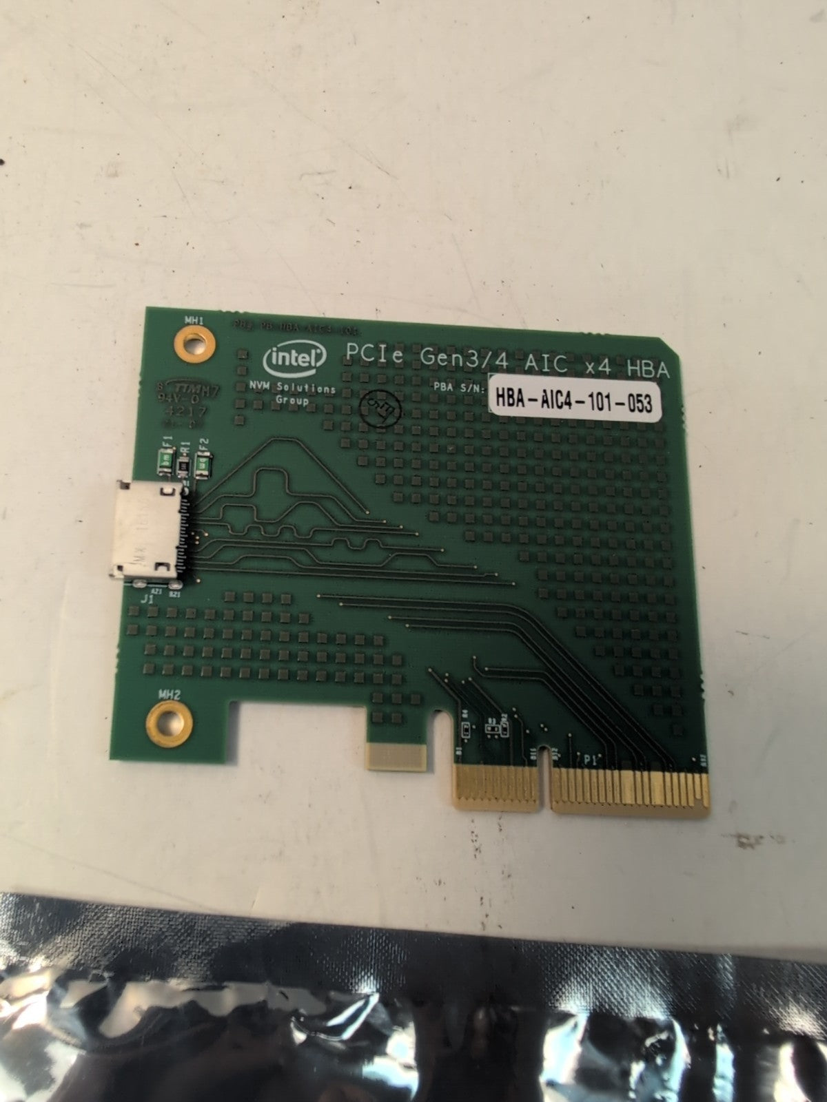🔥 Intel PCIe Gen3/4 AIC x4 HBA -AIC4-101  Host Bus Adapter -