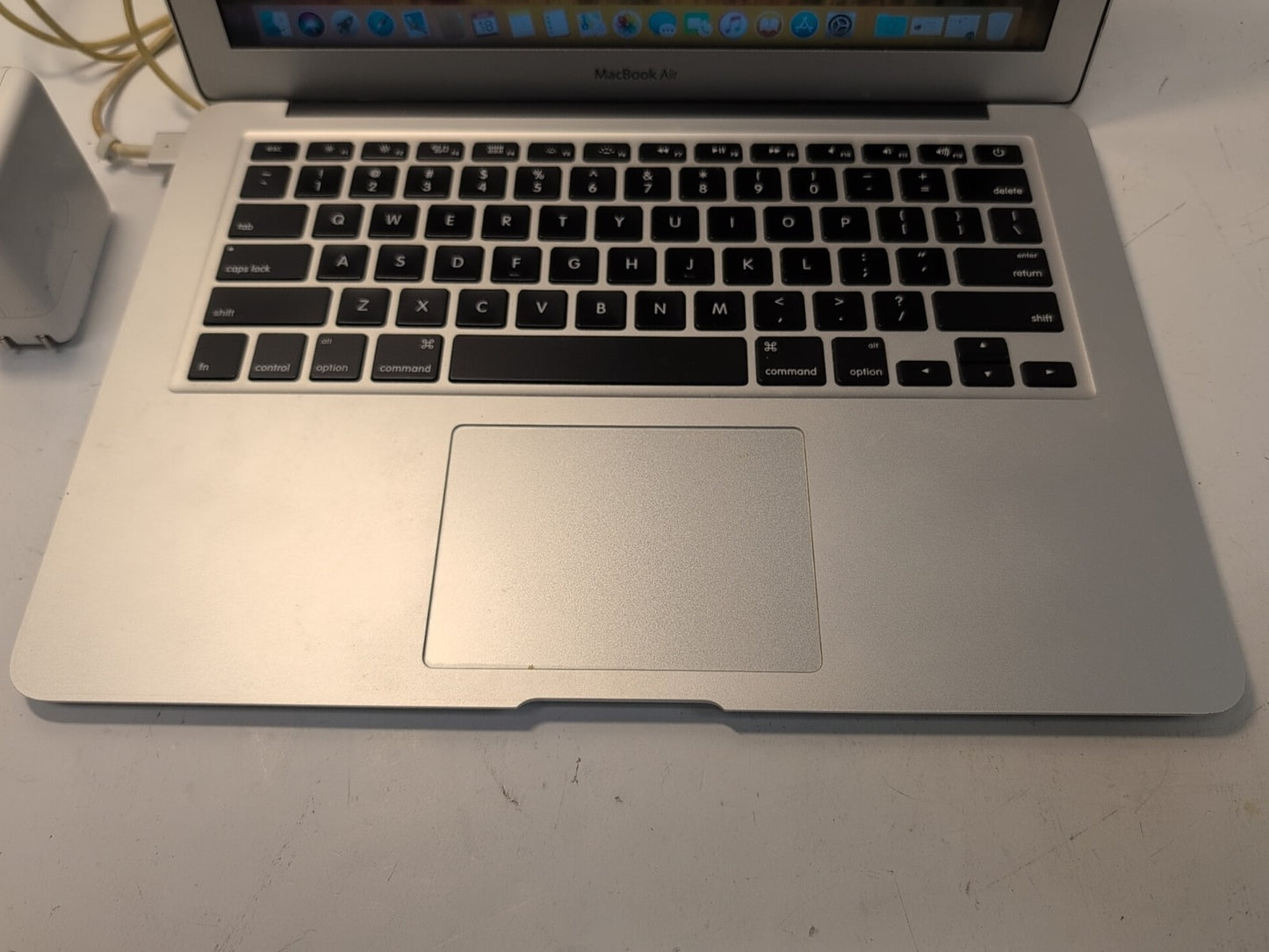 🔥 NICE Apple MacBook Air 2015 A1466 13.3" Intel i5-1.6GHz/8GB/128GB SSD/10. 13-