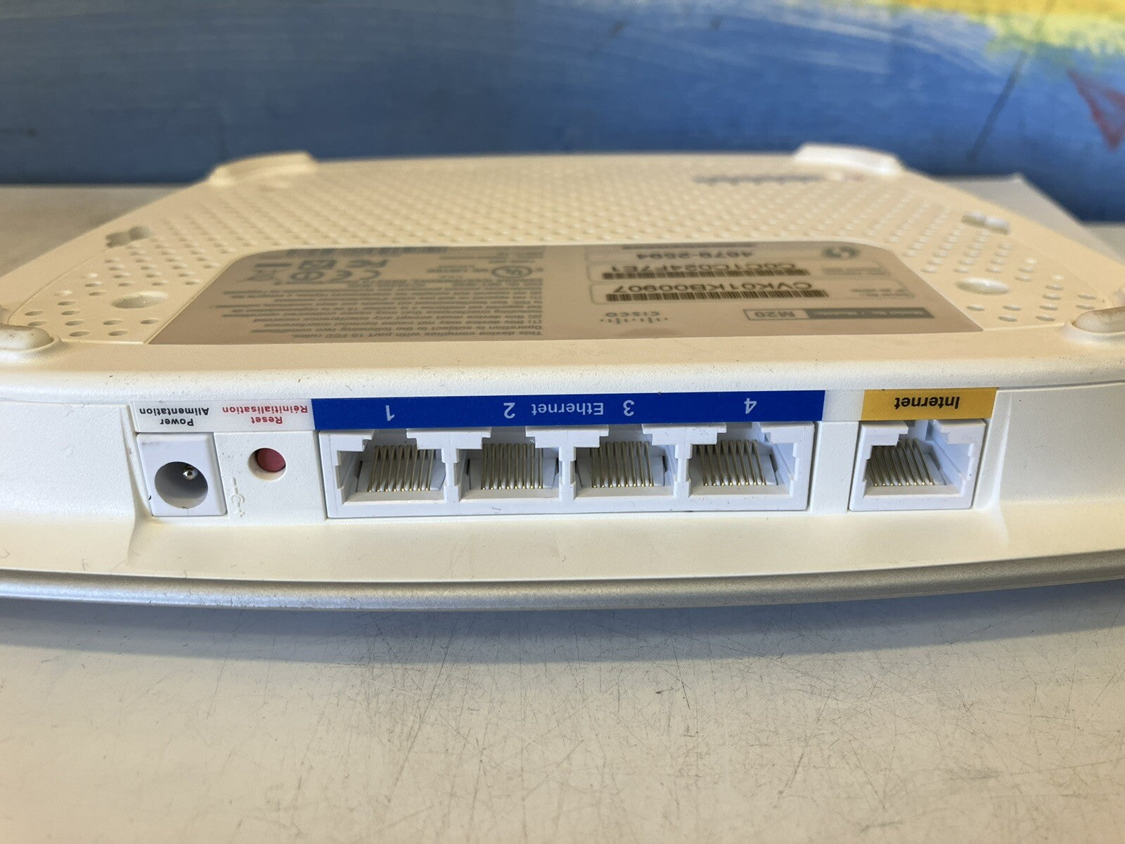 ~ Cisco Valet Plus M20 Wireless Router /10/100/1000 4 Port Ethernet Router White