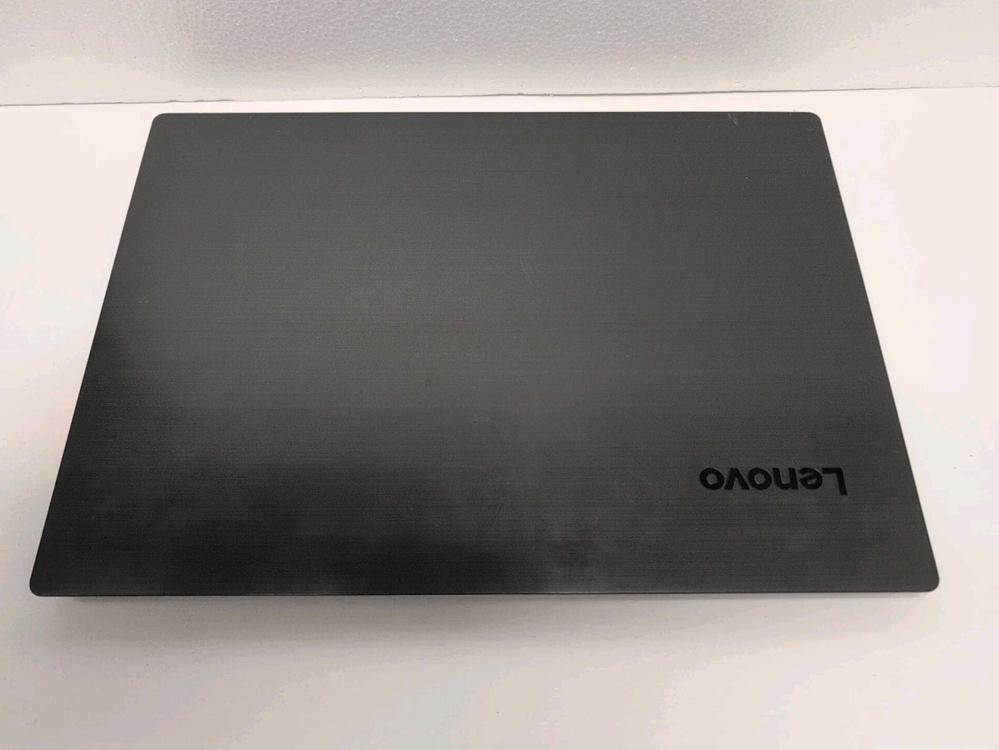 Lenovo V330-14ARR 14" LAPTOP AMD Ryzen 5 CPU (NO RAM /SSD,  FOR Parts ) -