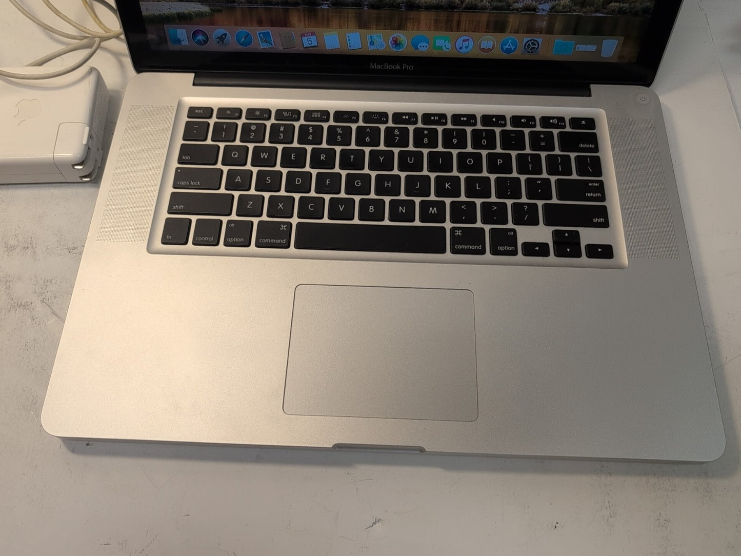 🔥 Apple MacBook Pro 15" A1286 2012/i7-2.3GHz /4GB RAM/500GB HDD/10. 13 (READ) -