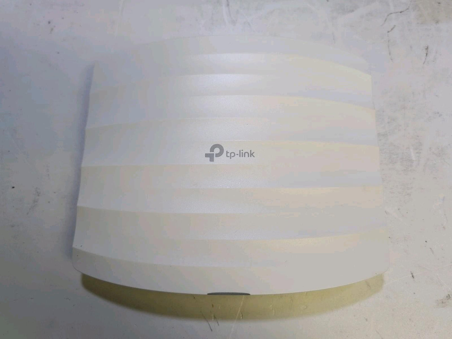 TP-Link EAP245 V3 | Omada AC1750 Gigabit Wireless Access Point W/Back Plate -