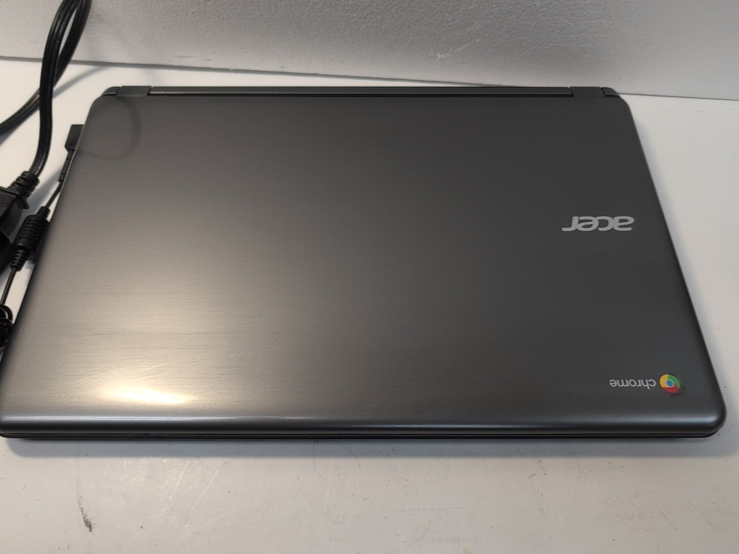 Acer Chromebook 15 CB3-532 N15Q9 15" /ATOM X5-E8000 CPU/ 2GB RAM/16GB SSD -