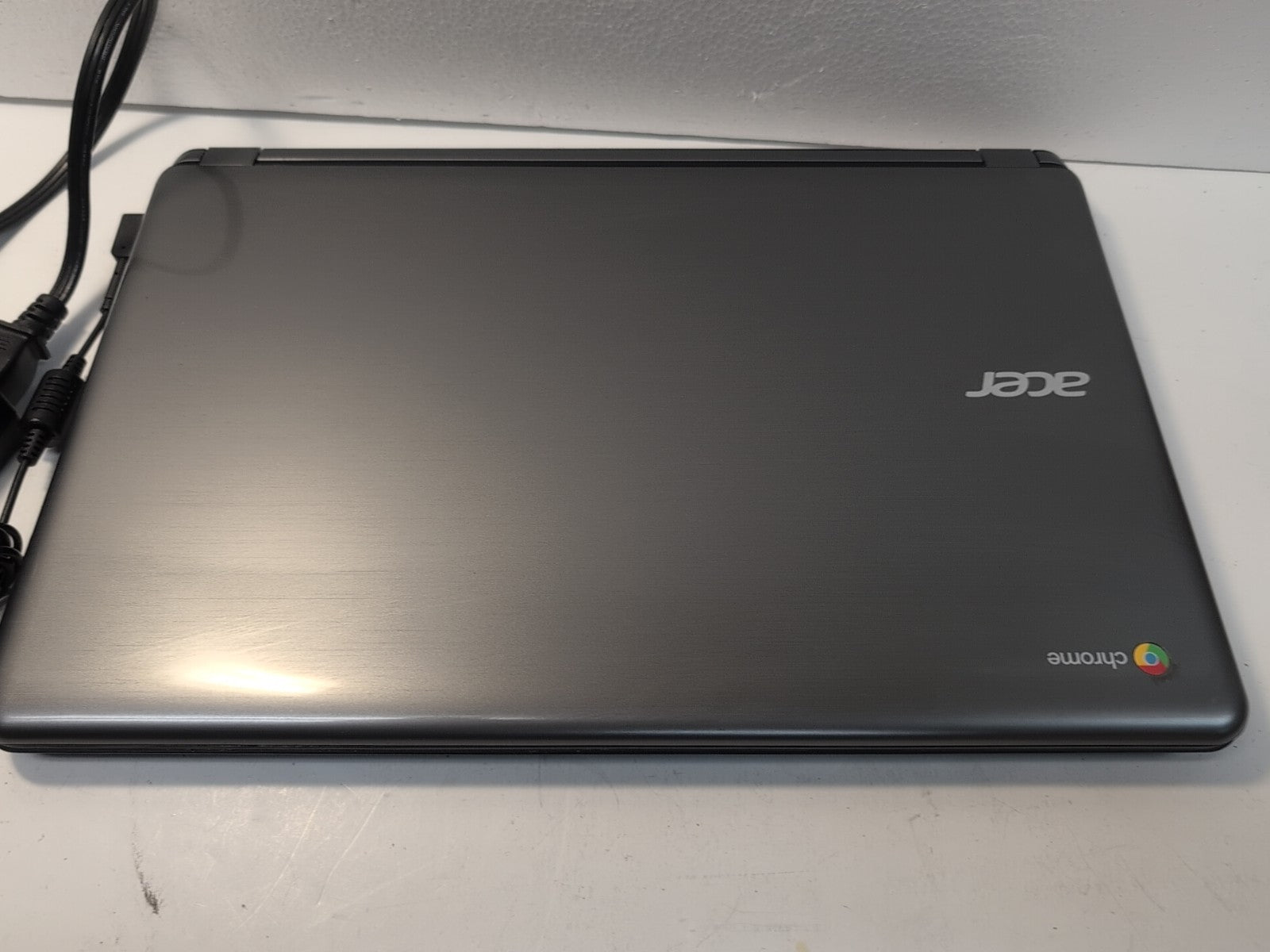 Acer Chromebook 15 CB3-532 N15Q9 15" /ATOM X5-E8000 CPU/ 2GB RAM/16GB SSD -
