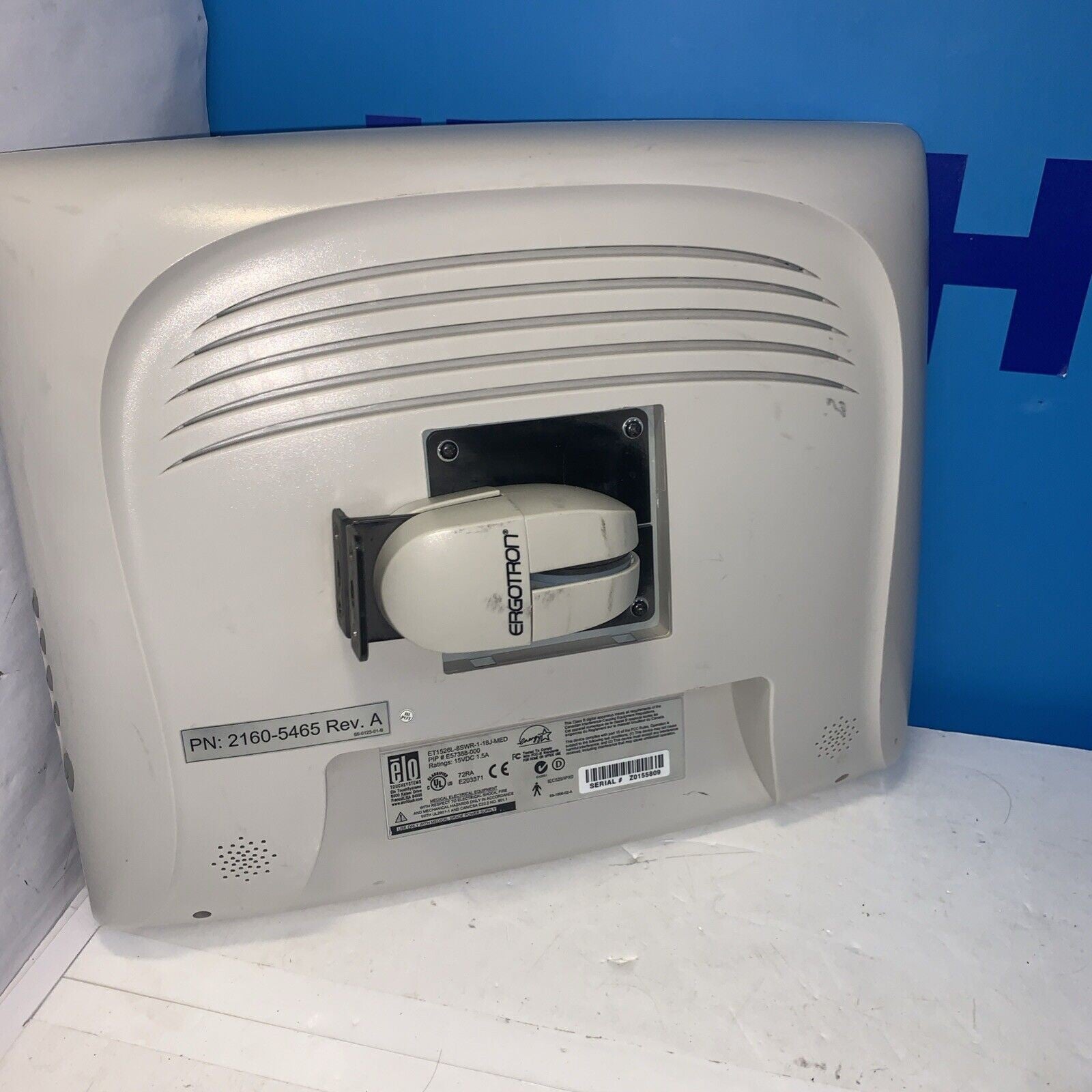 Elo Entuitive Monitor ET1526L-8SWR-1-18J-MED E57388-000 (no Ac Adapter)