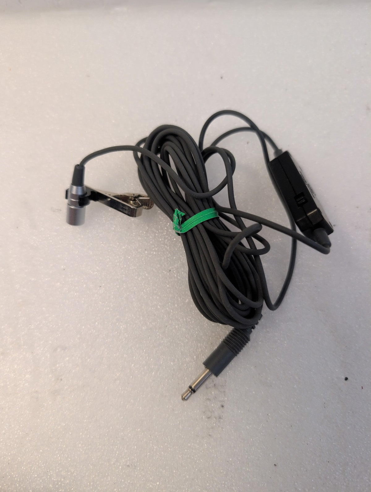 🎸 Realistic Electret Tie Pin Lavalier Microphone 33-1063 Omnidirectional