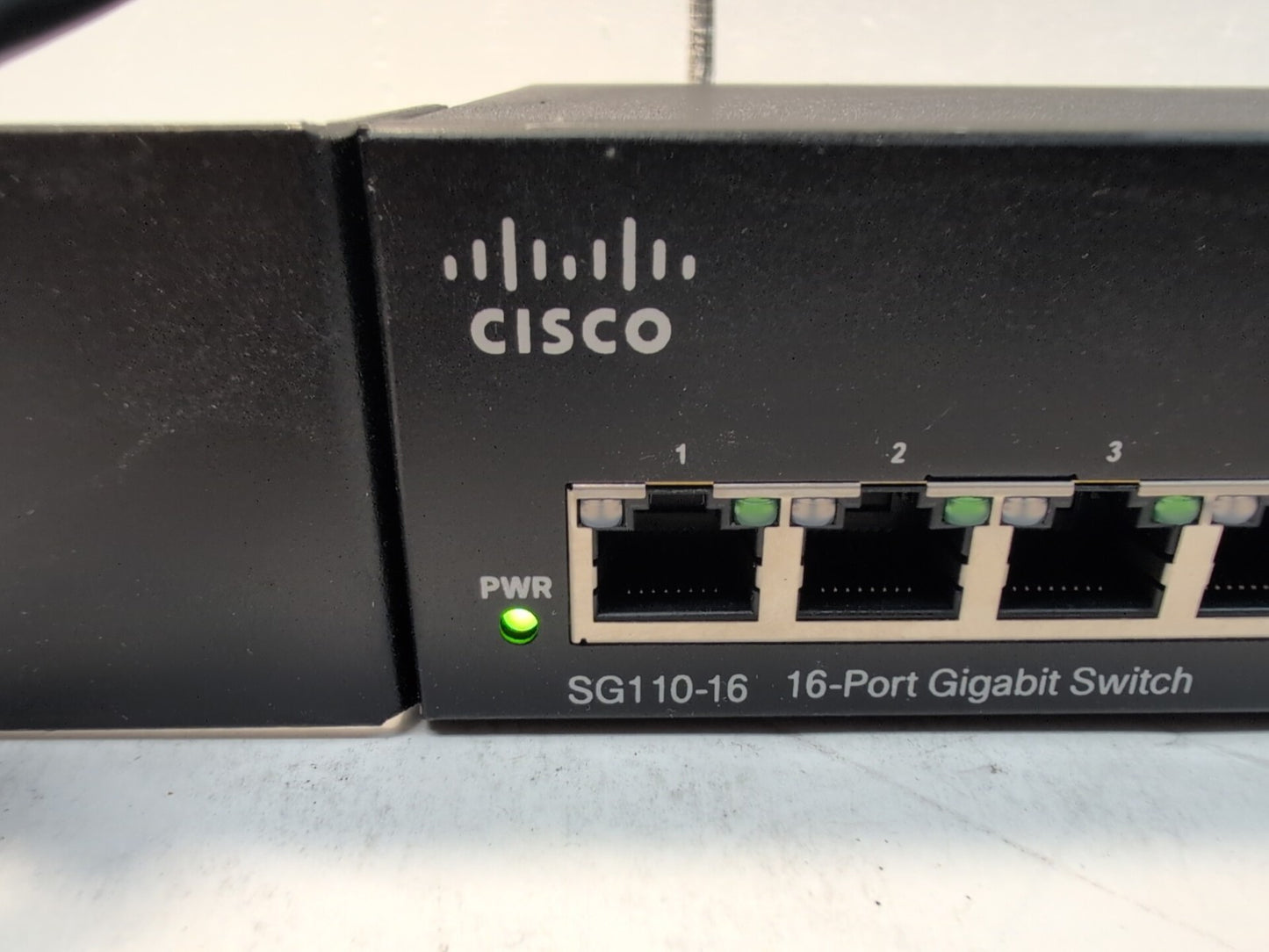 Cisco SG110-16 16-Port Gigabit Network Switch Tested  -
