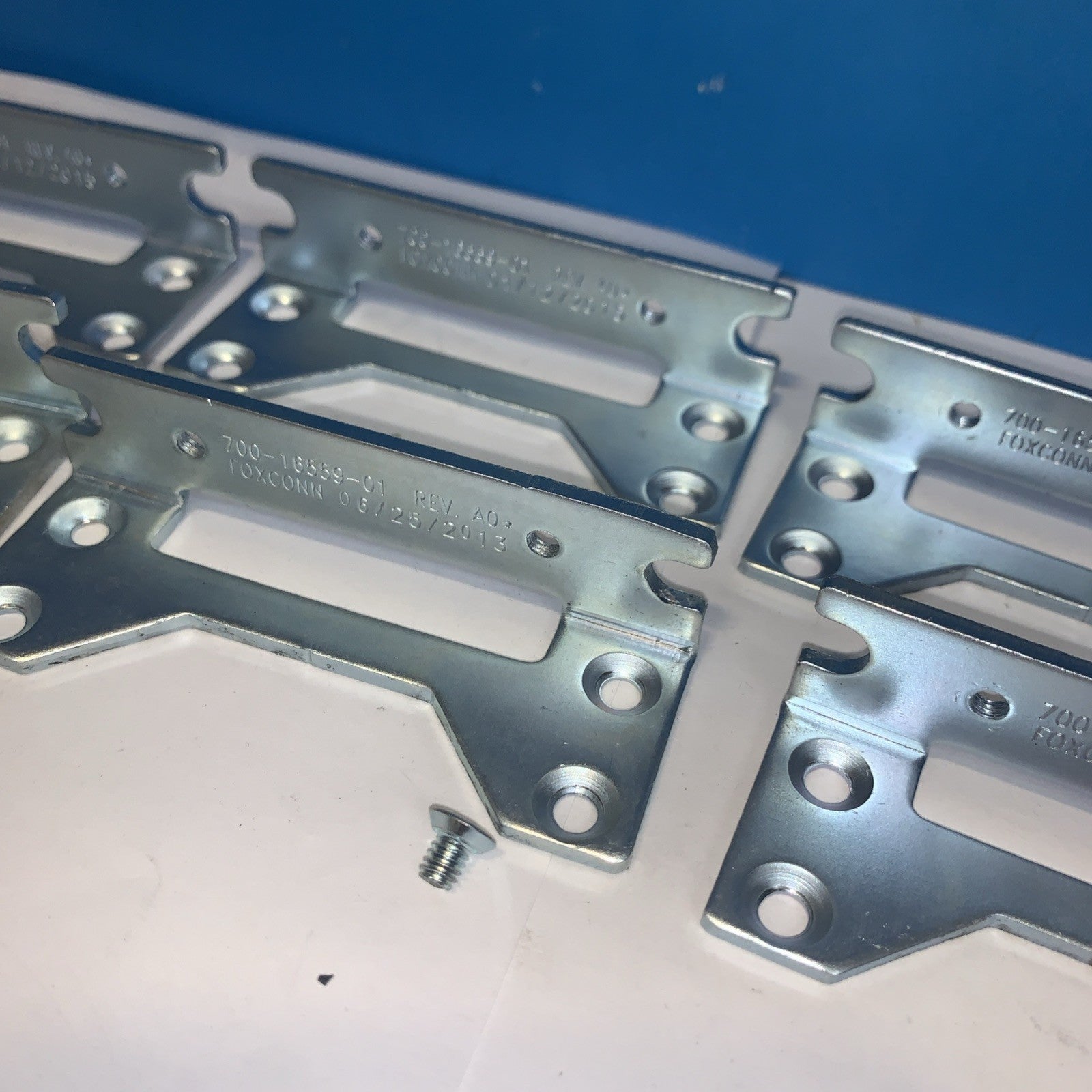 (3 pairs of )  Cisco ACS-2900-RM-19 19IN Rack Mount kit for Cisco 2900 2911 2921